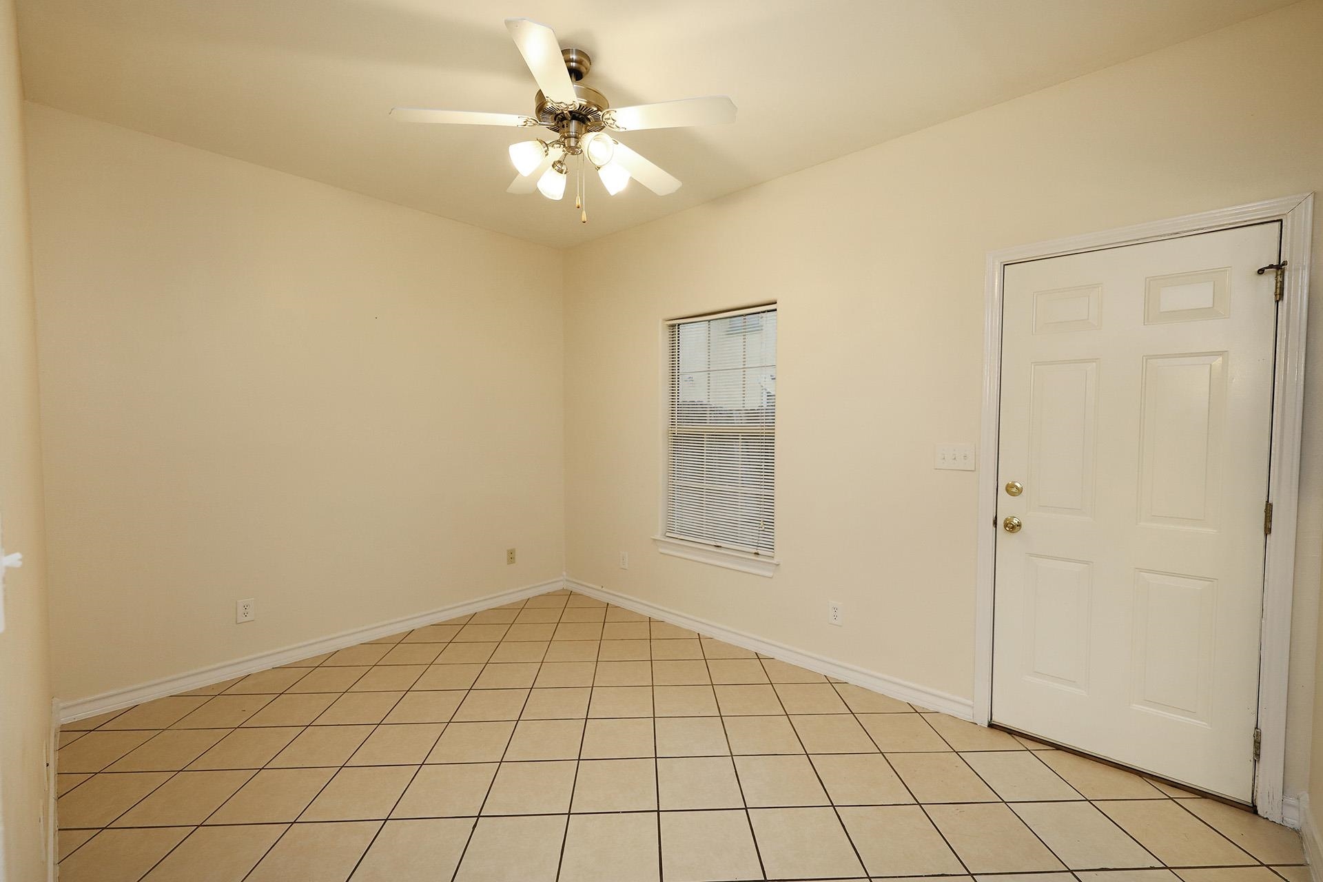 1000 Ranchway Dr 71 Property Photo 3