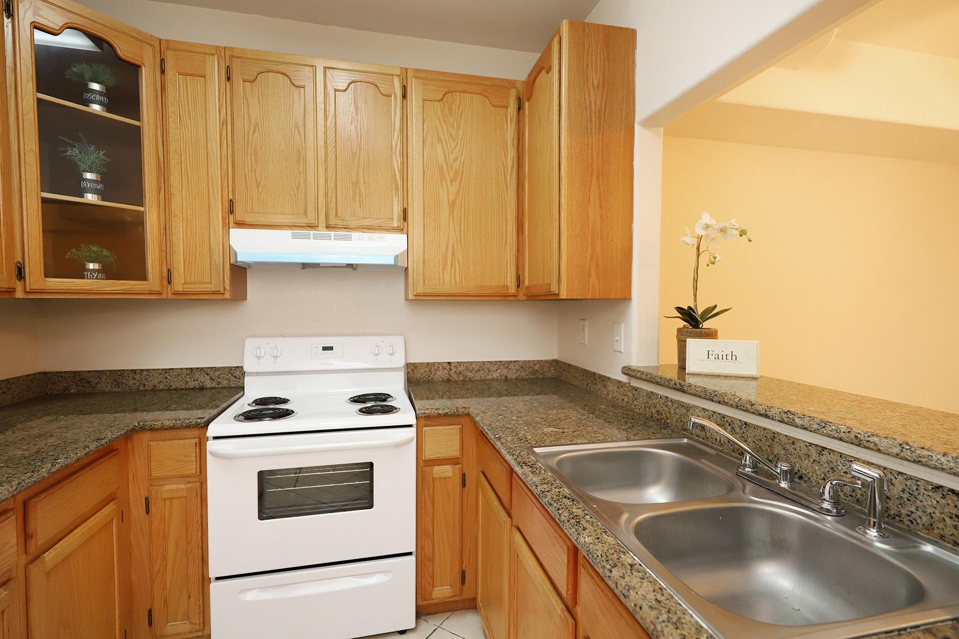 1000 Ranchway Dr 71 Property Photo 12