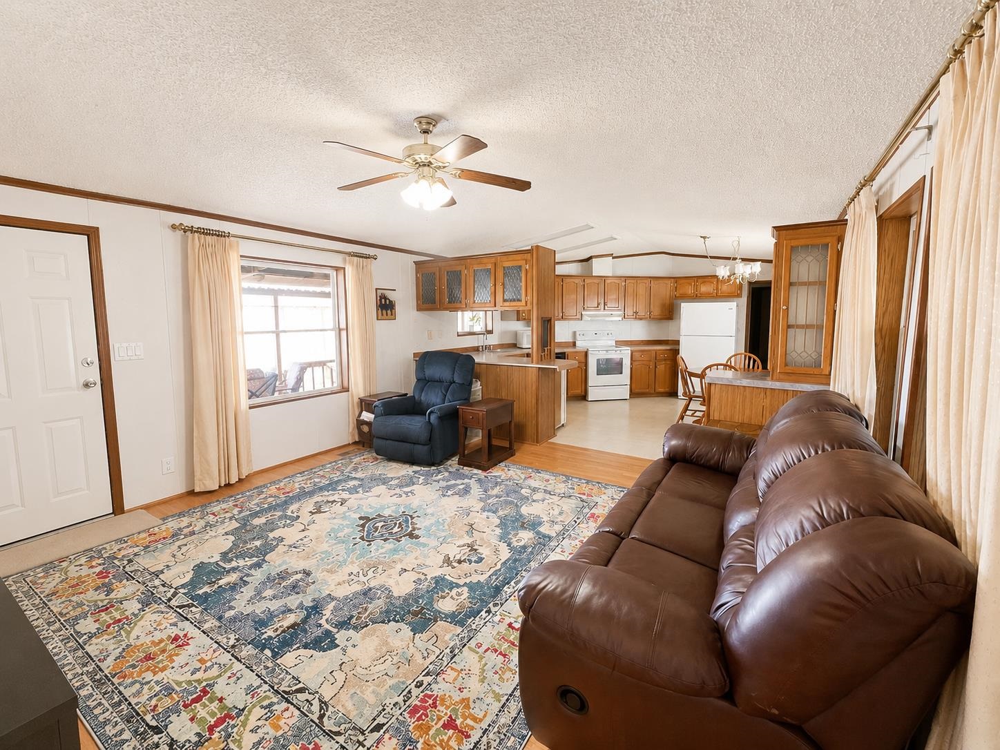 118 Autumn Ln. Property Photo 16
