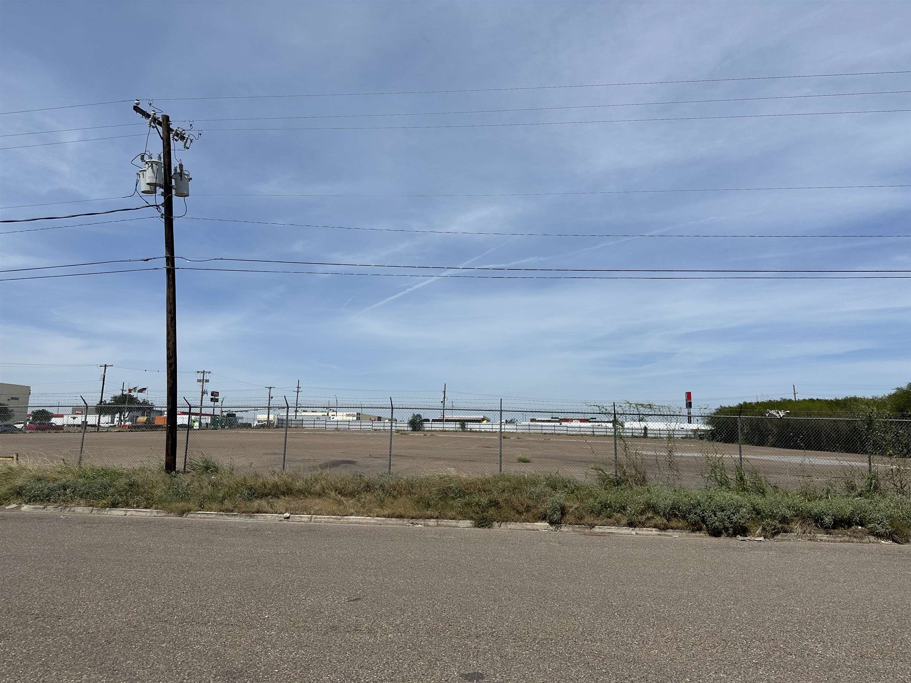 14107 Transportation Ave Property Photo 5