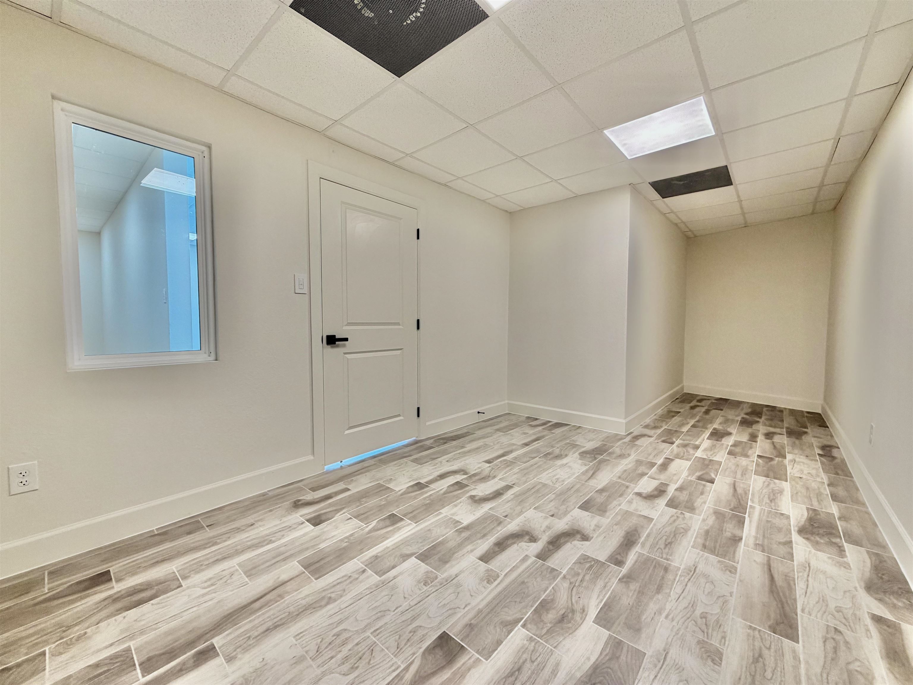 102 Del Ct Property Photo 12