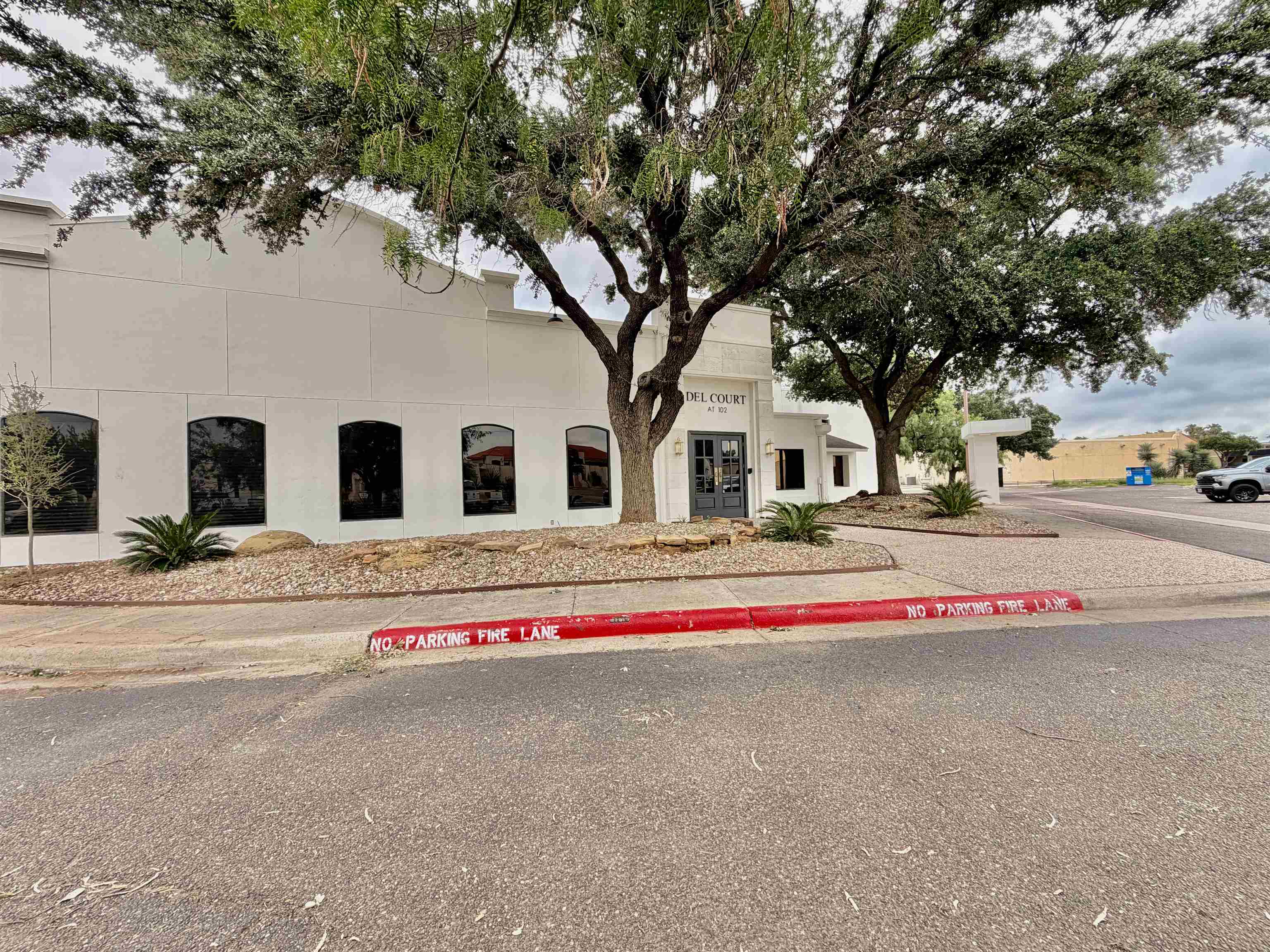 102 Del Ct Property Photo 18