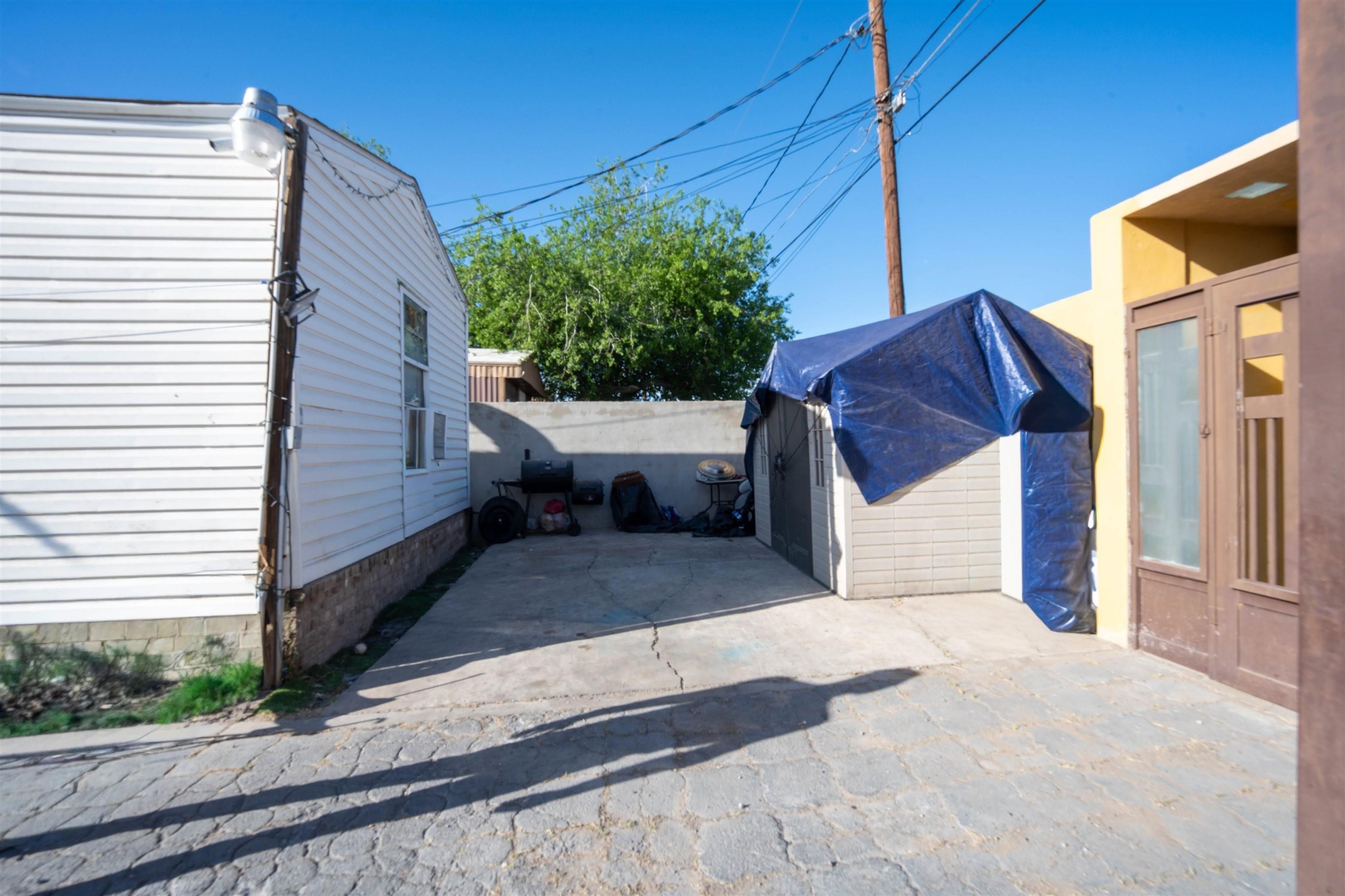 3816 San Francisco Ave Property Photo 4