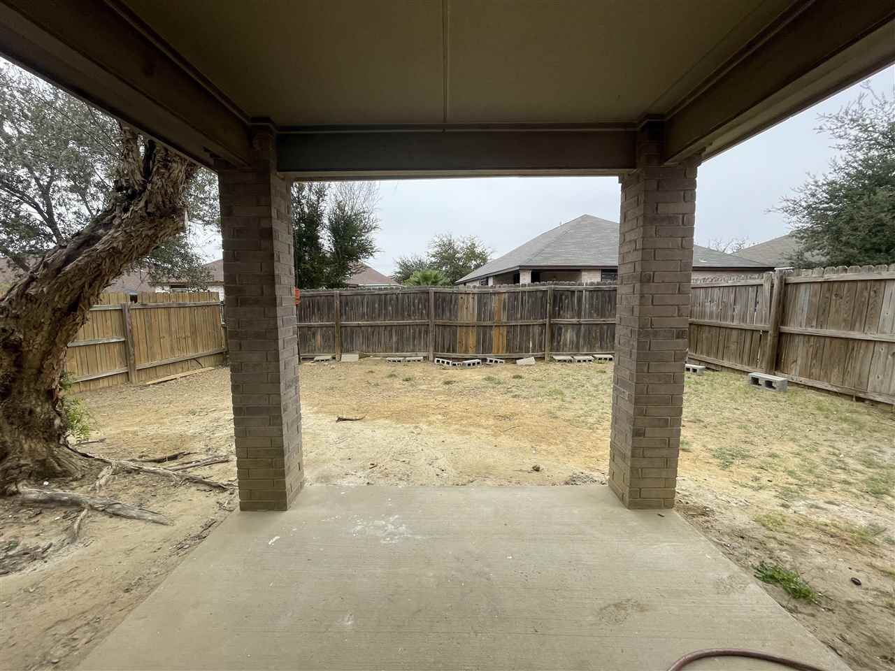 519 Gandara Dr Property Photo 13