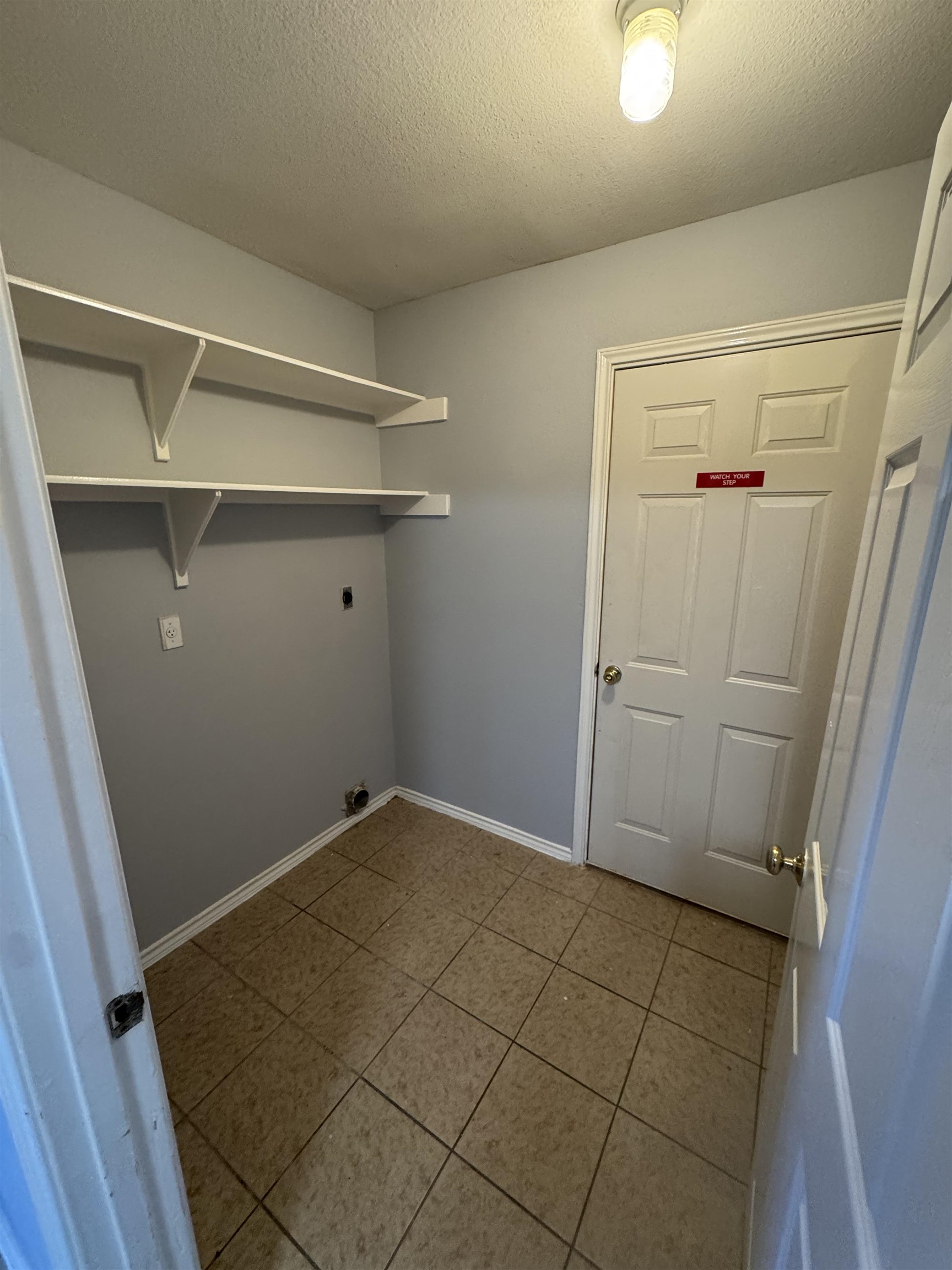 519 Gandara Dr Property Photo 15