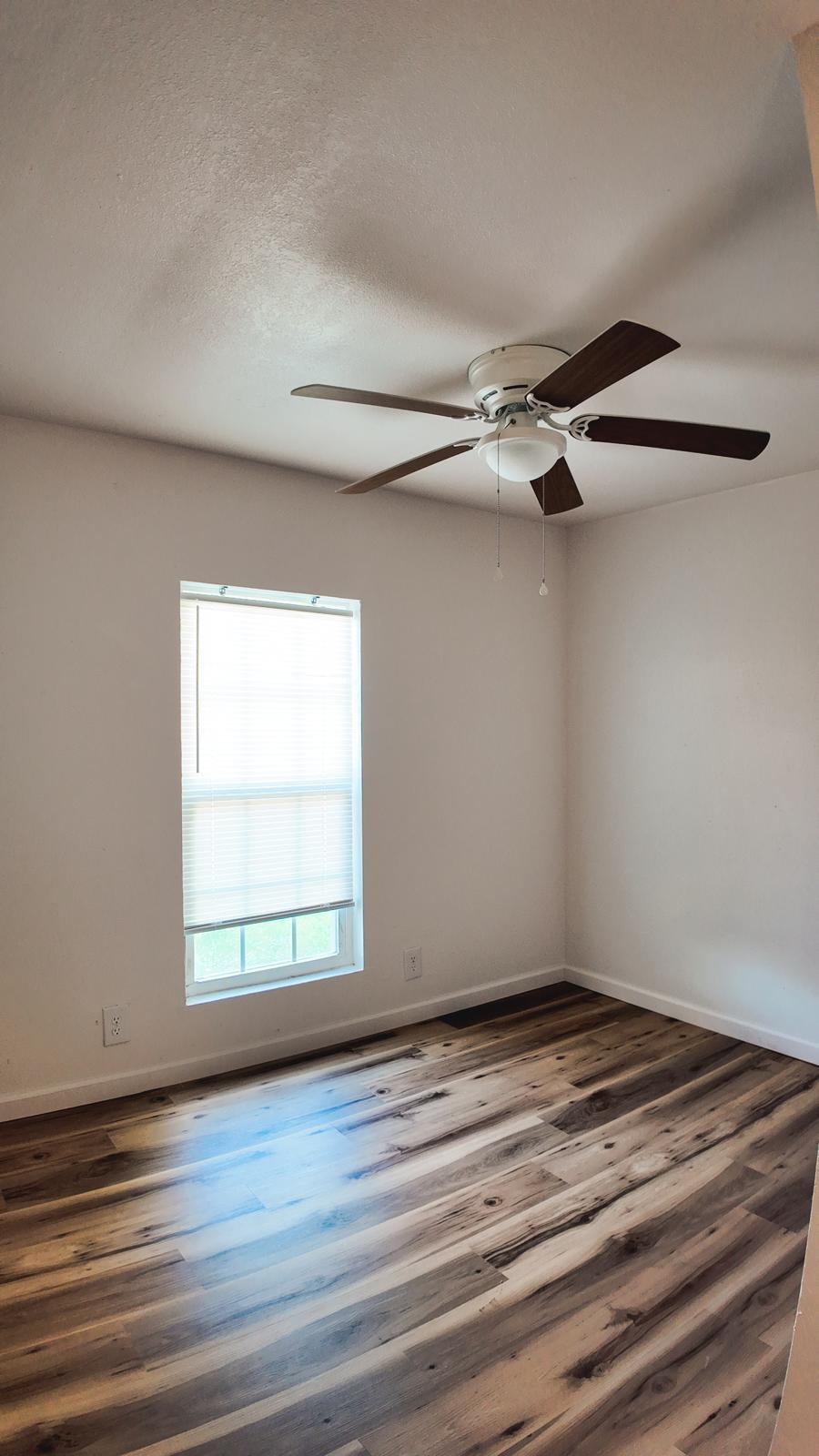 803 E Calais E Pl Property Photo 12