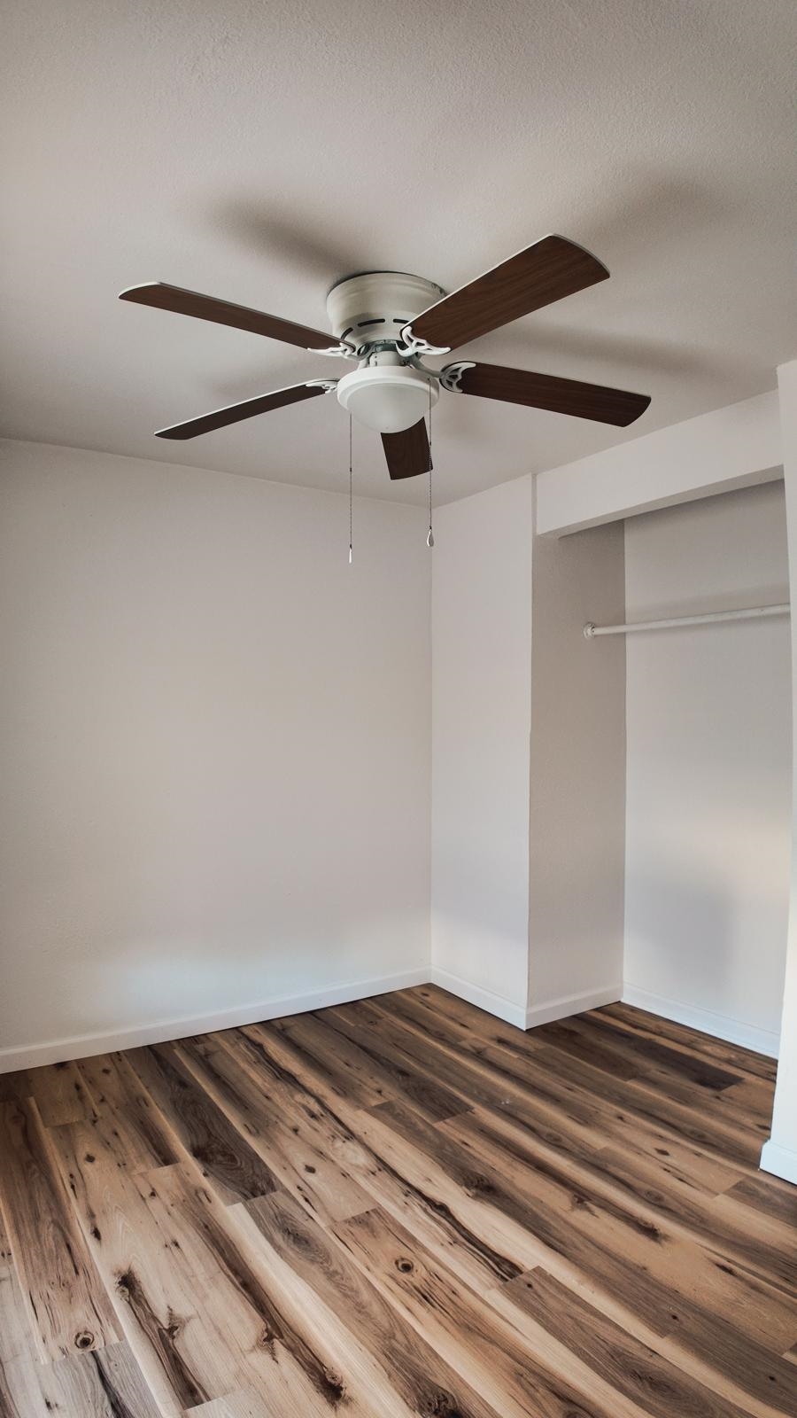 803 E Calais E Pl Property Photo 13