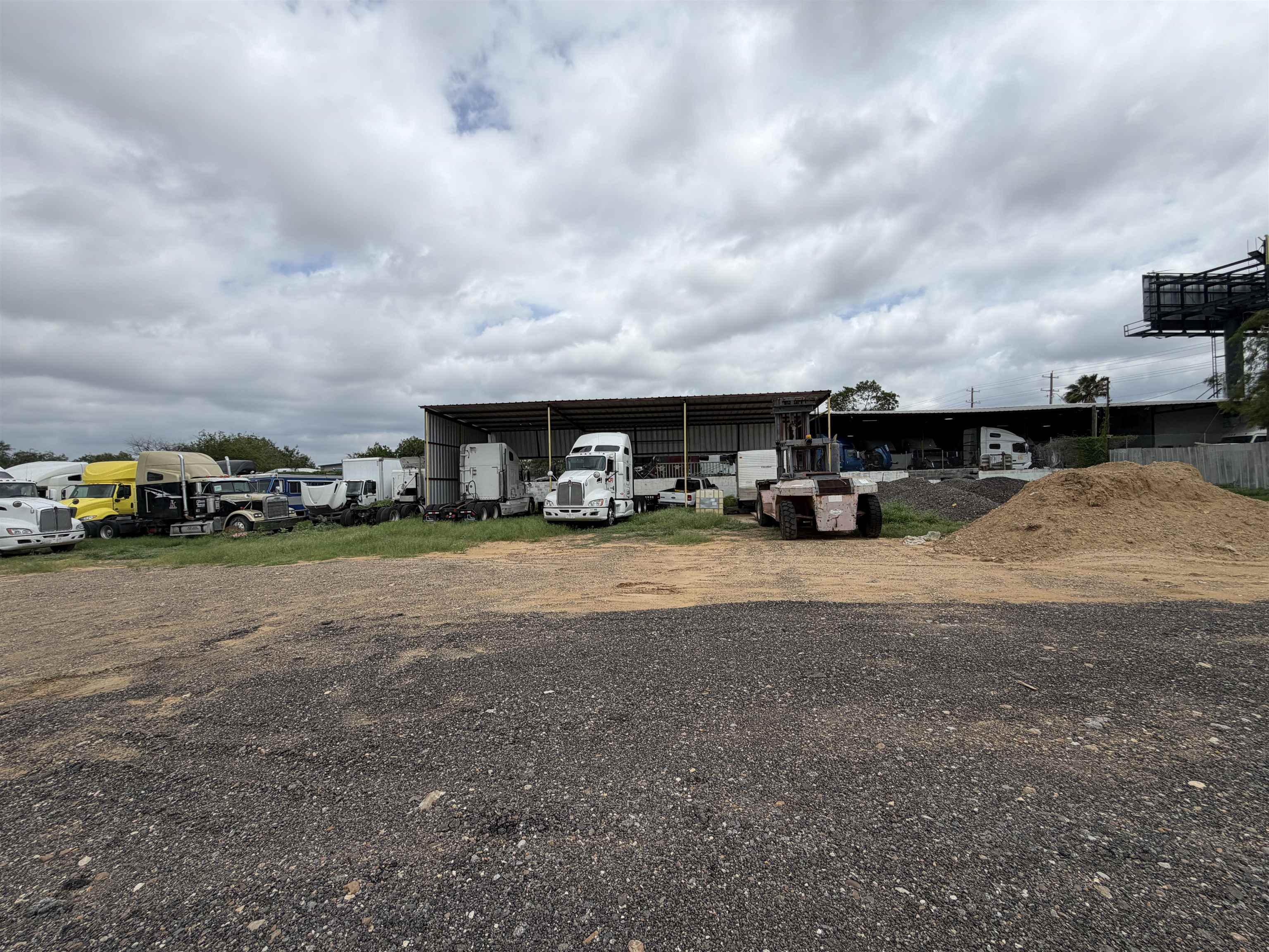 18209 Fm 1472 Property Photo 19