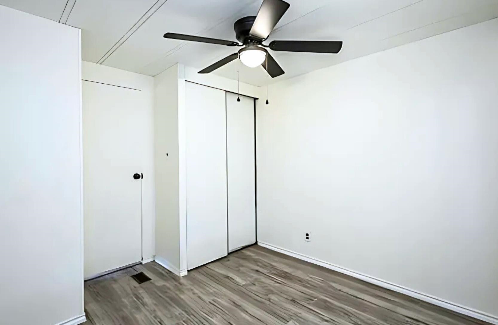 100 Blossum Blvd. Property Photo 18