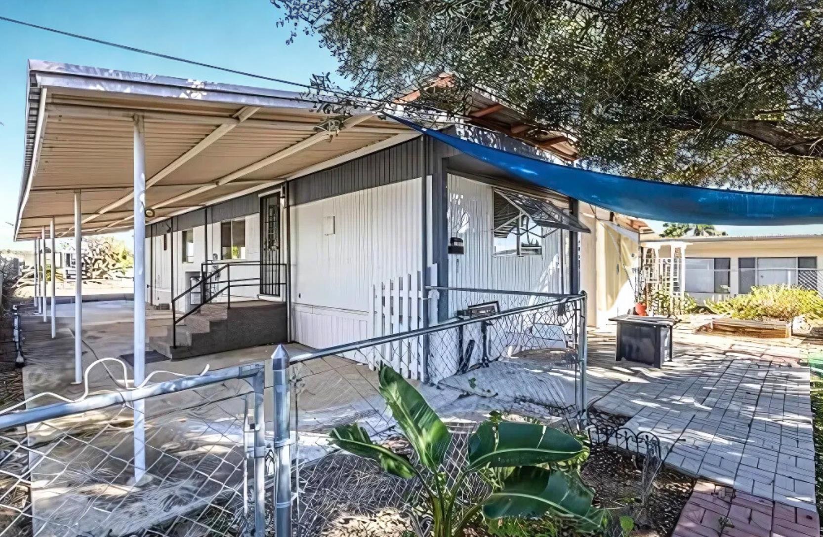 100 Blossum Blvd. Property Photo 25