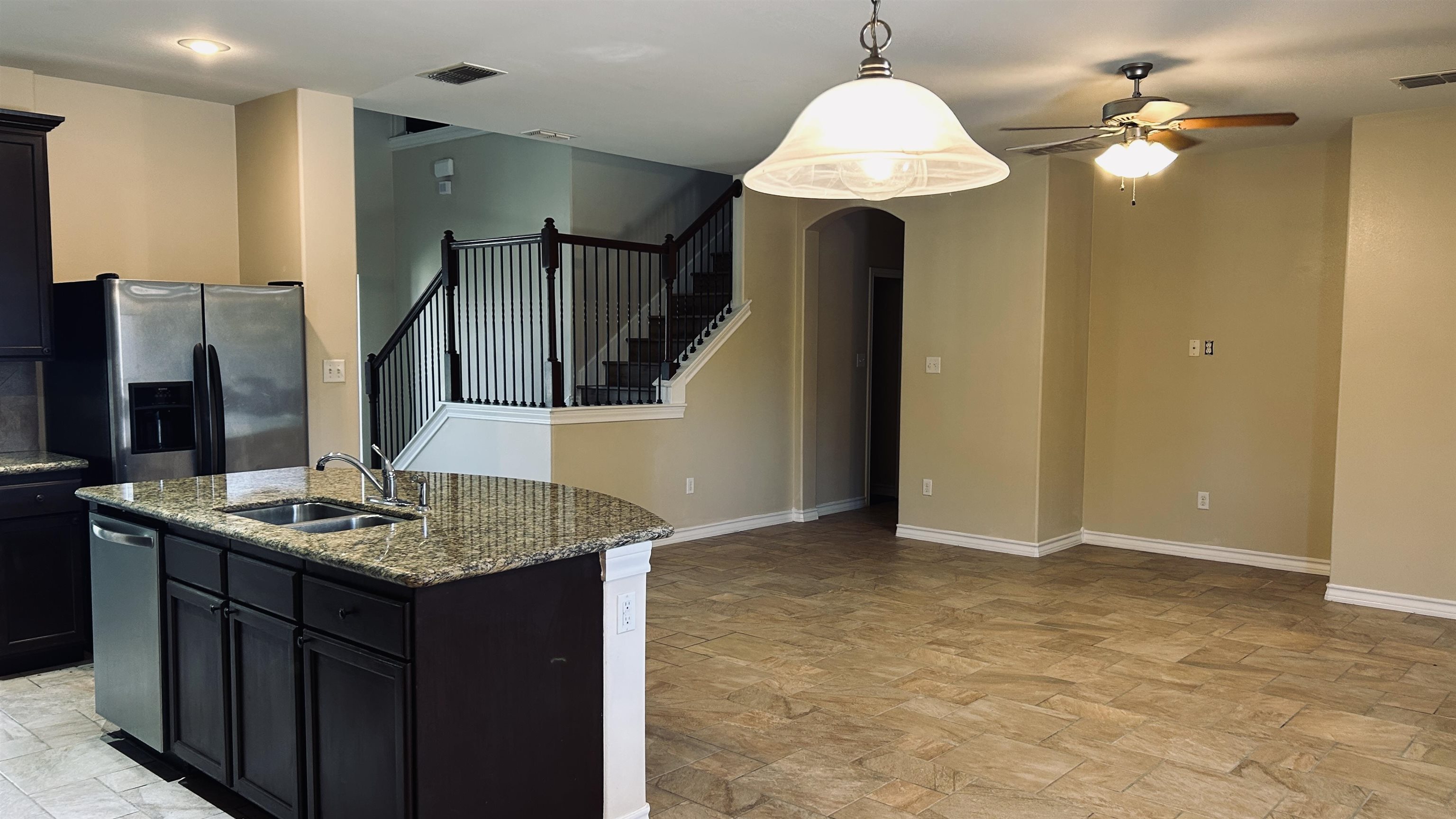 332 Silverleaf Oak Dr Property Photo 8