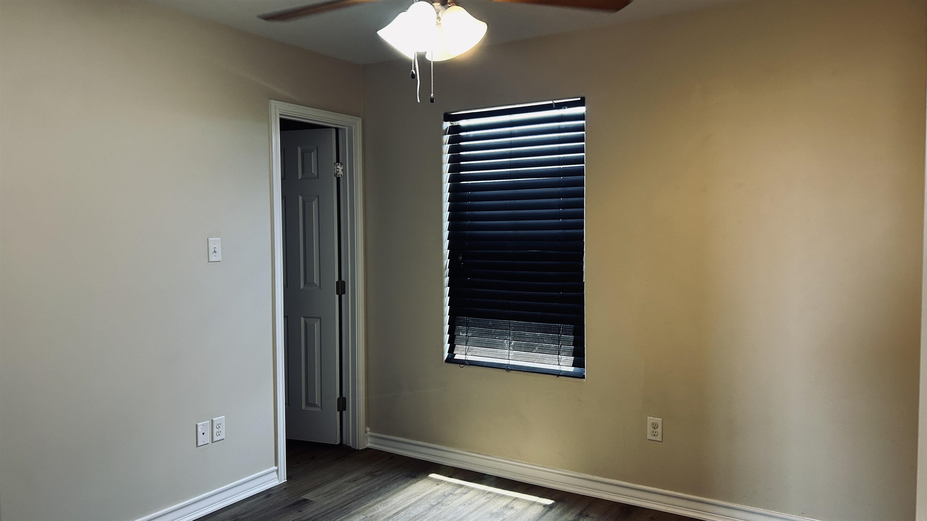 332 Silverleaf Oak Dr Property Photo 16