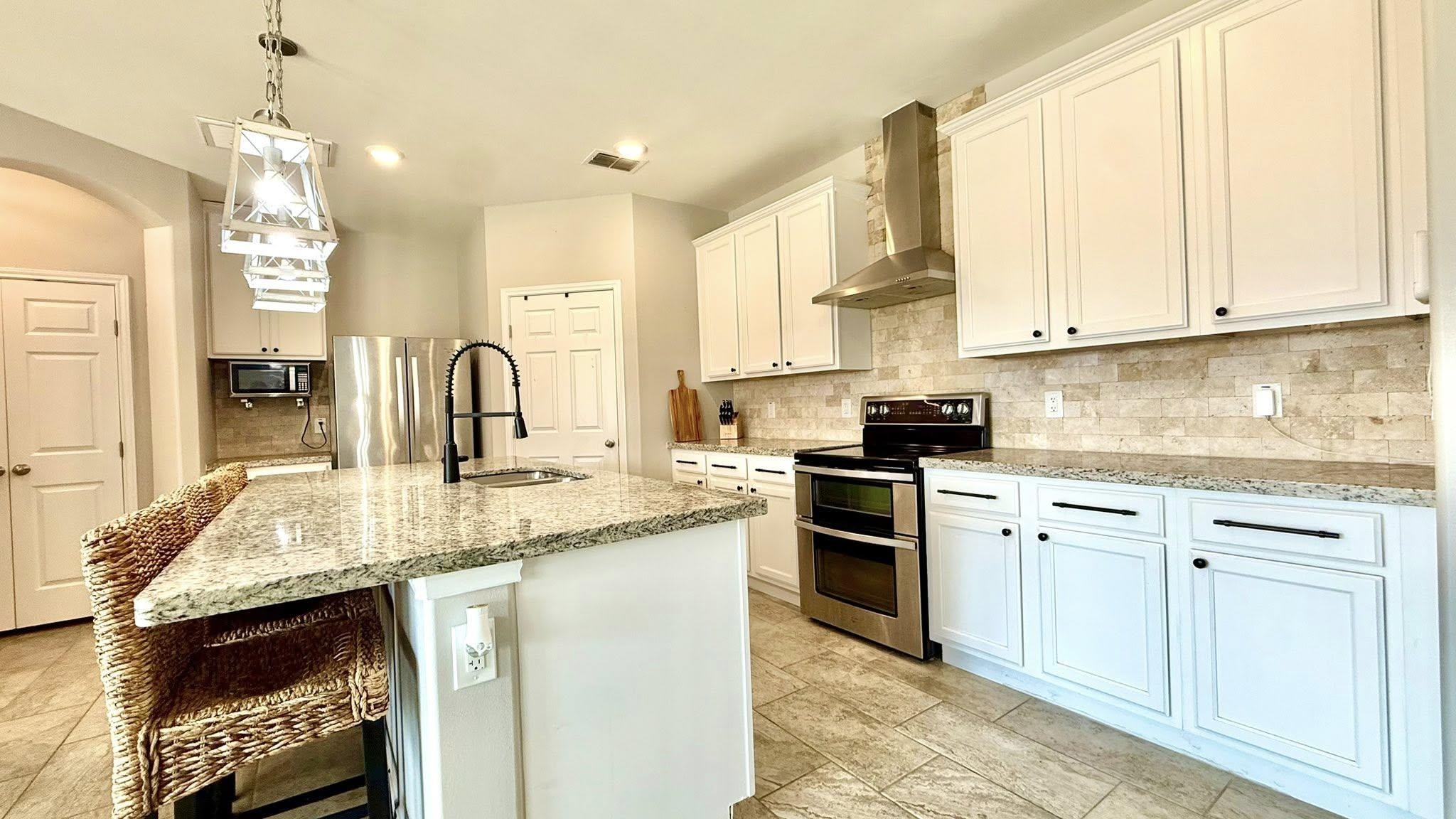 1006 Kus Dr. Property Photo 6