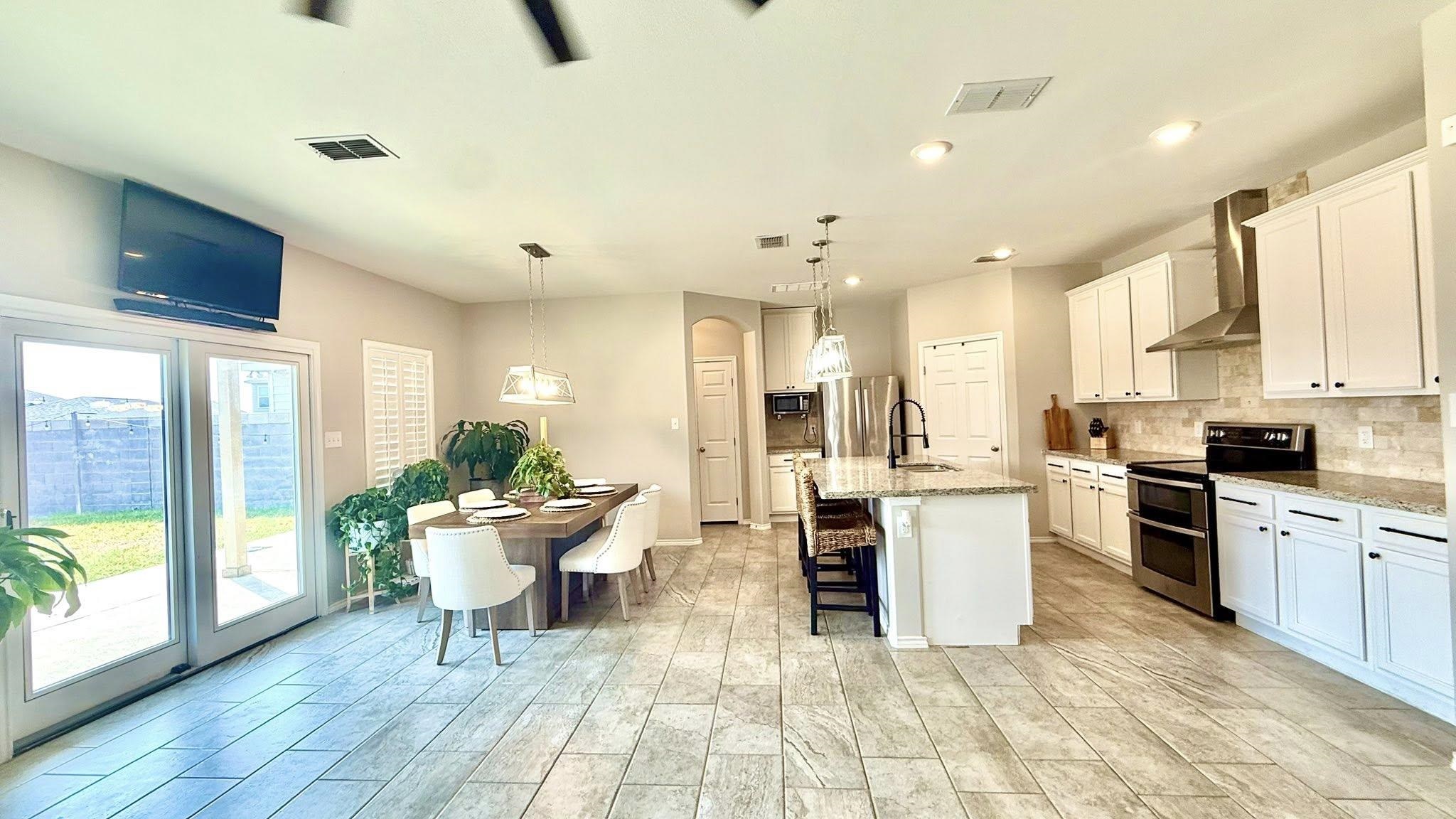 1006 Kus Dr. Property Photo 8