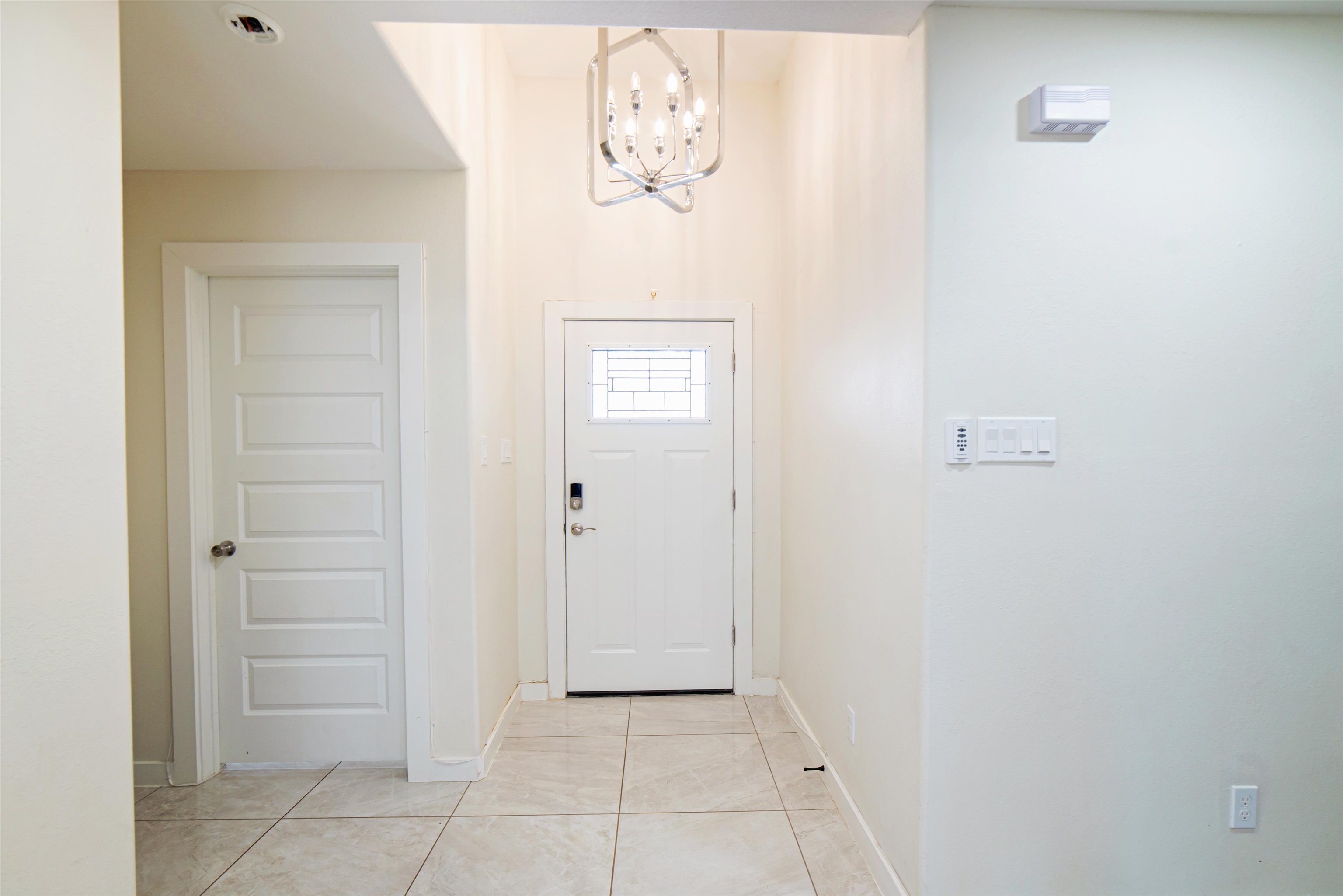 5108 Plasencia Ln. Property Photo 2