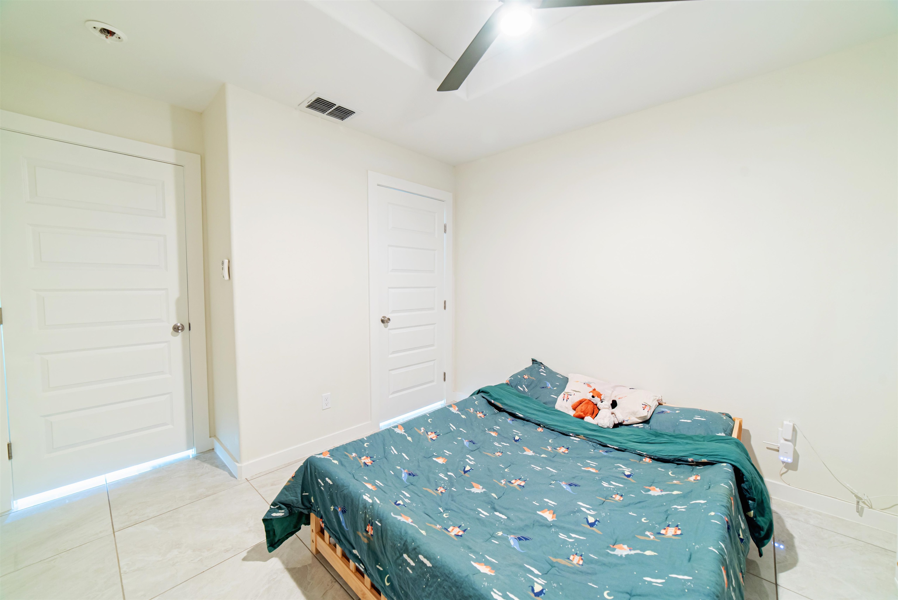 5108 Plasencia Ln. Property Photo 12