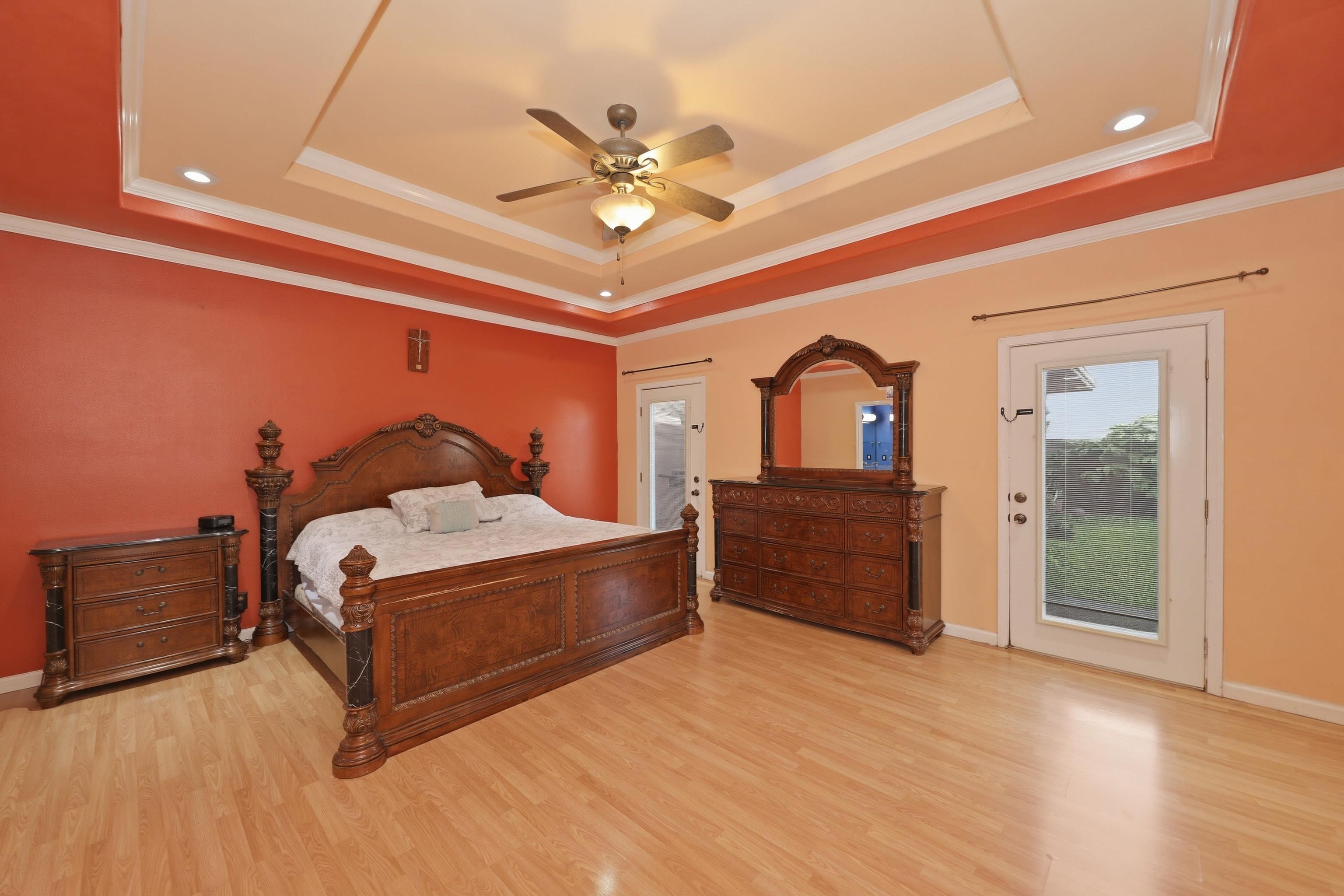 10601 Porfirio Dr Property Photo 17
