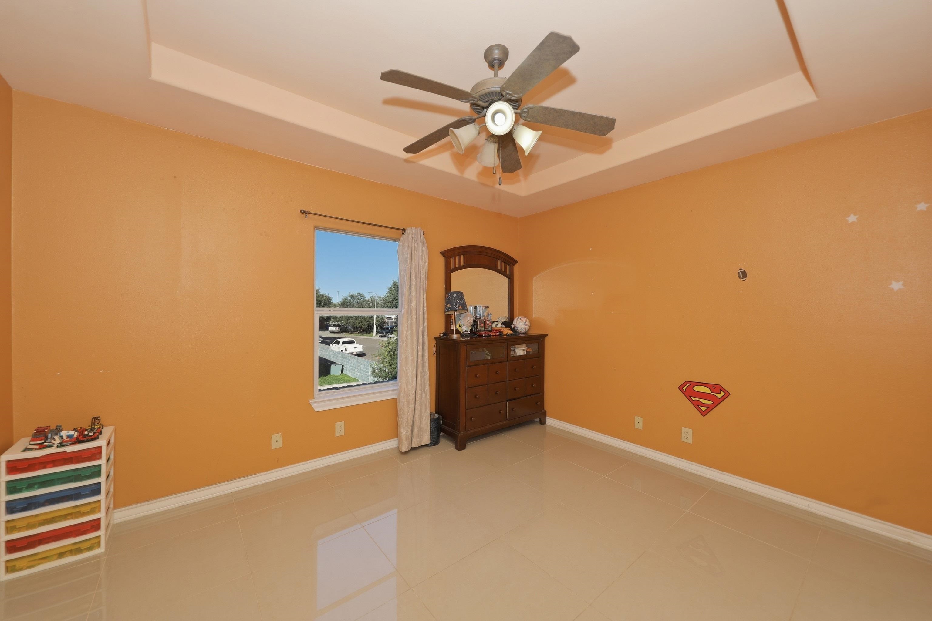 10601 Porfirio Dr Property Photo 26