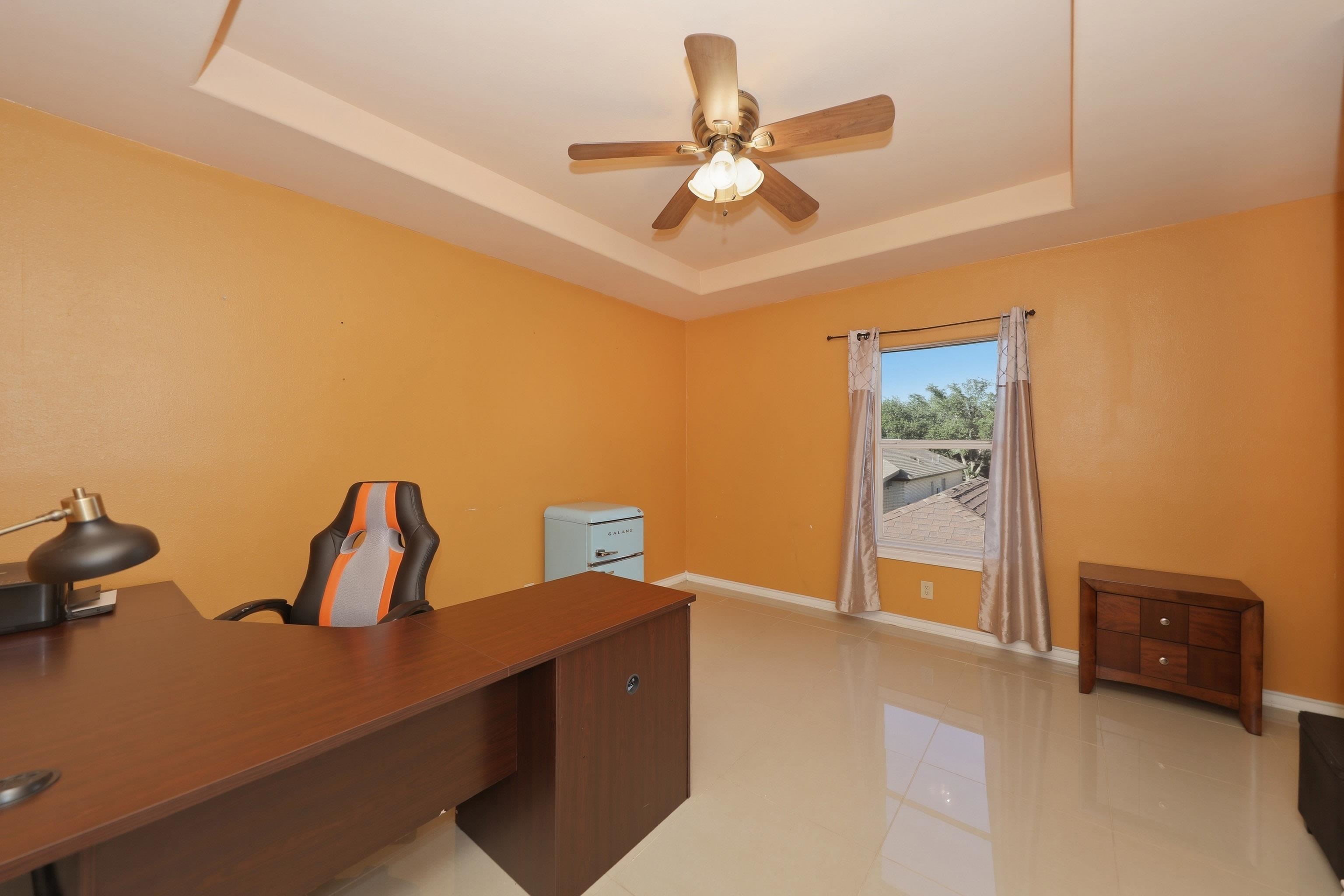 10601 Porfirio Dr Property Photo 29