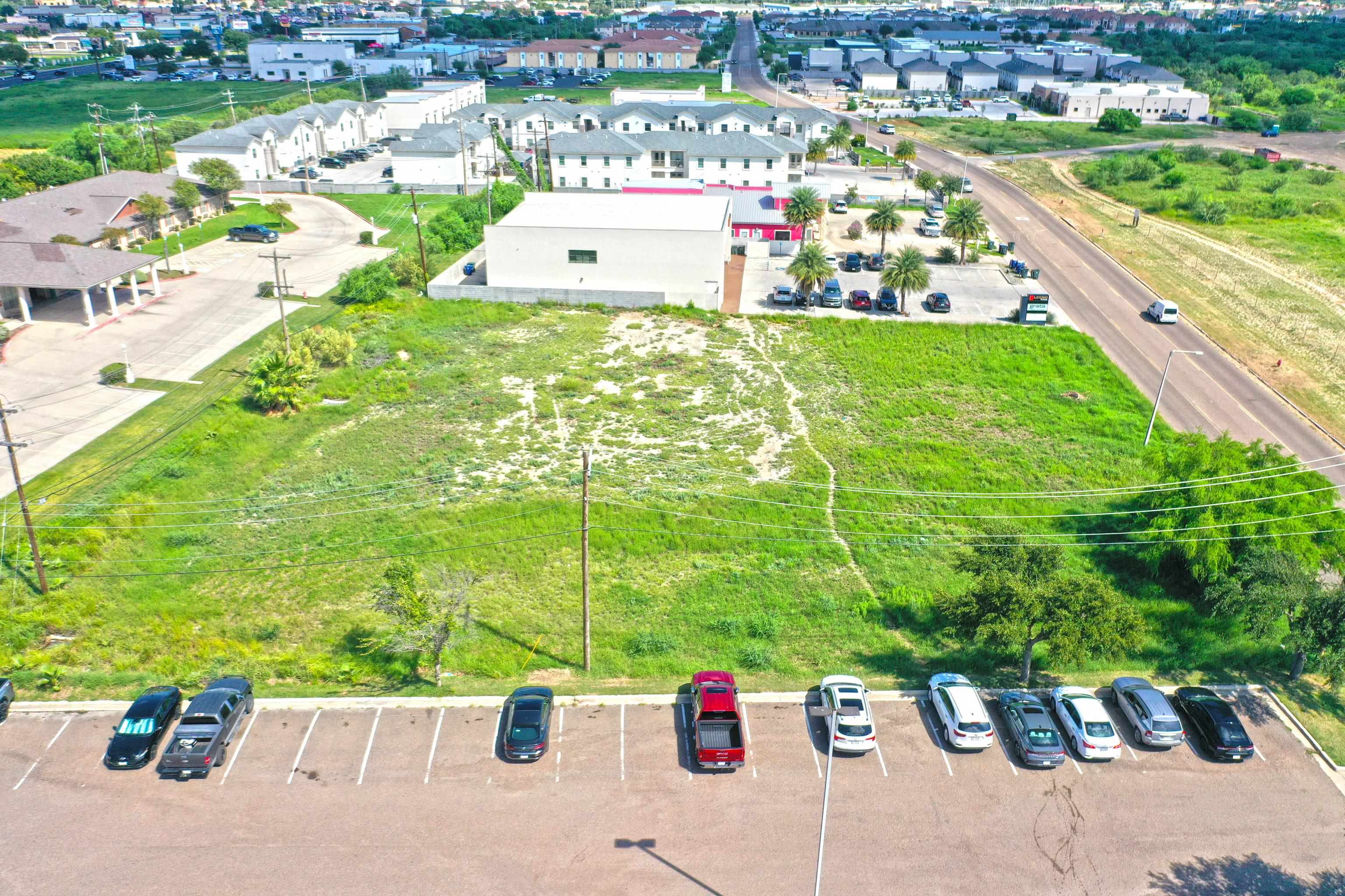 7002 Rocio Dr Property Photo 8