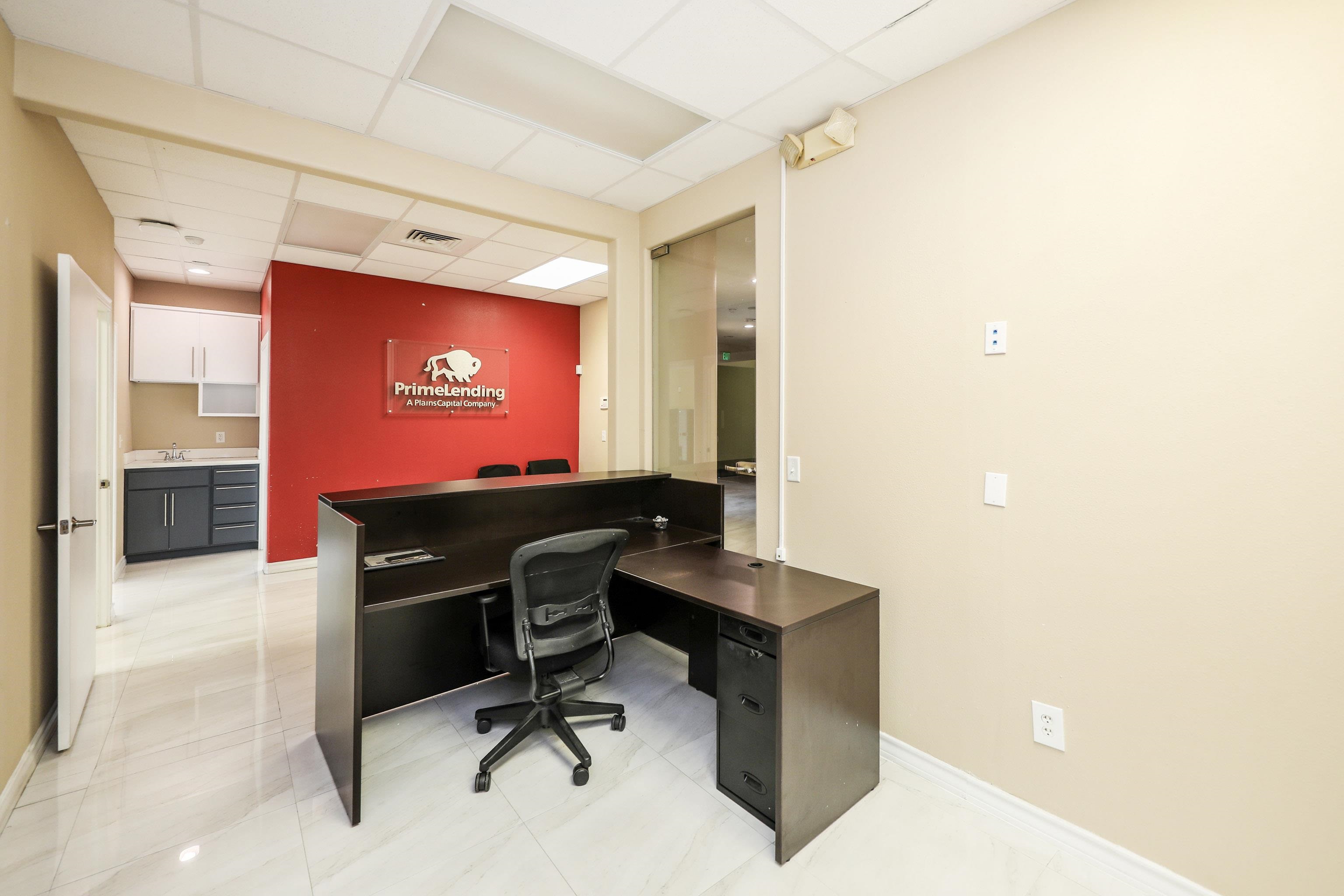 10414 Medical Lp Property Photo 12