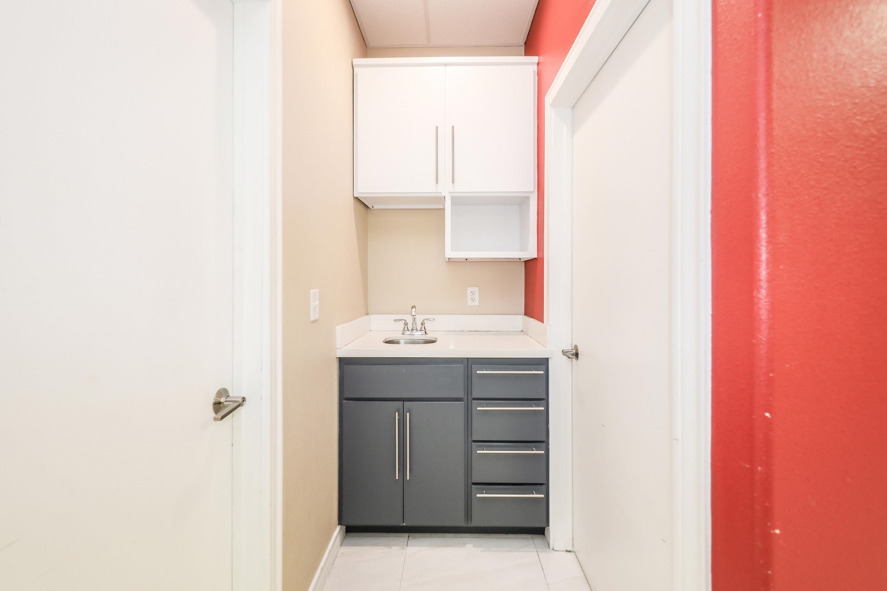 10414 Medical Lp Property Photo 13