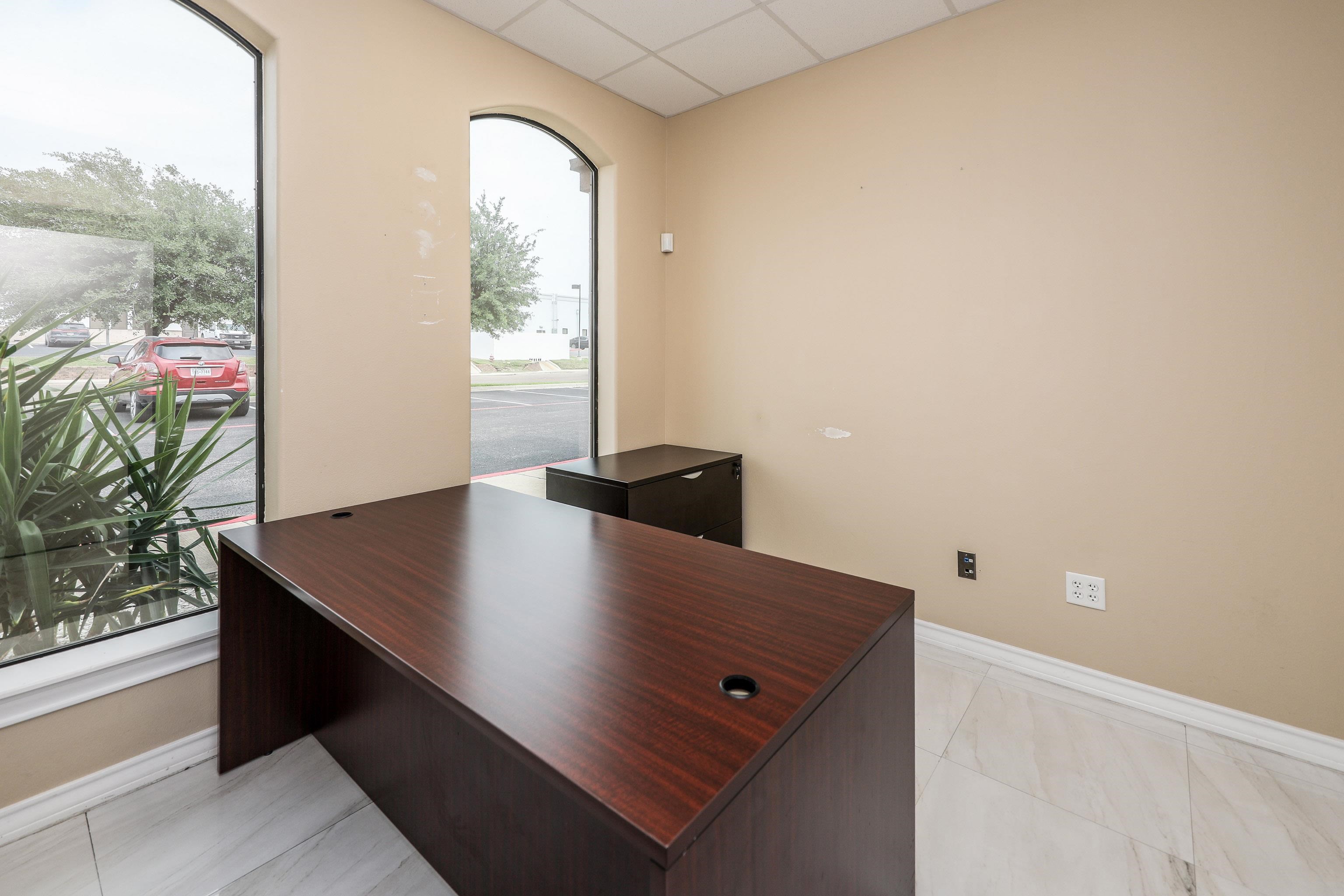 10414 Medical Lp Property Photo 18