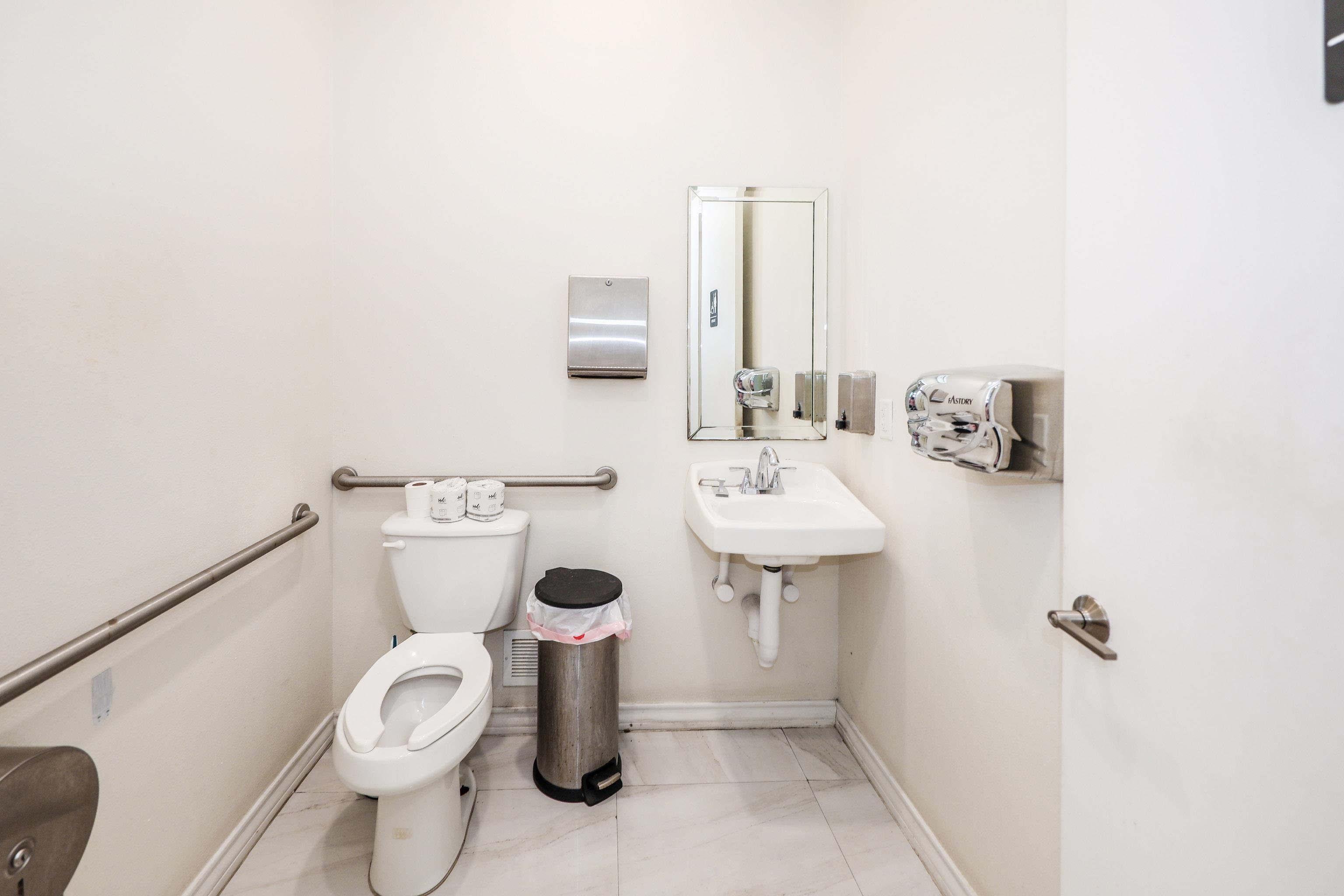 10414 Medical Lp Property Photo 37