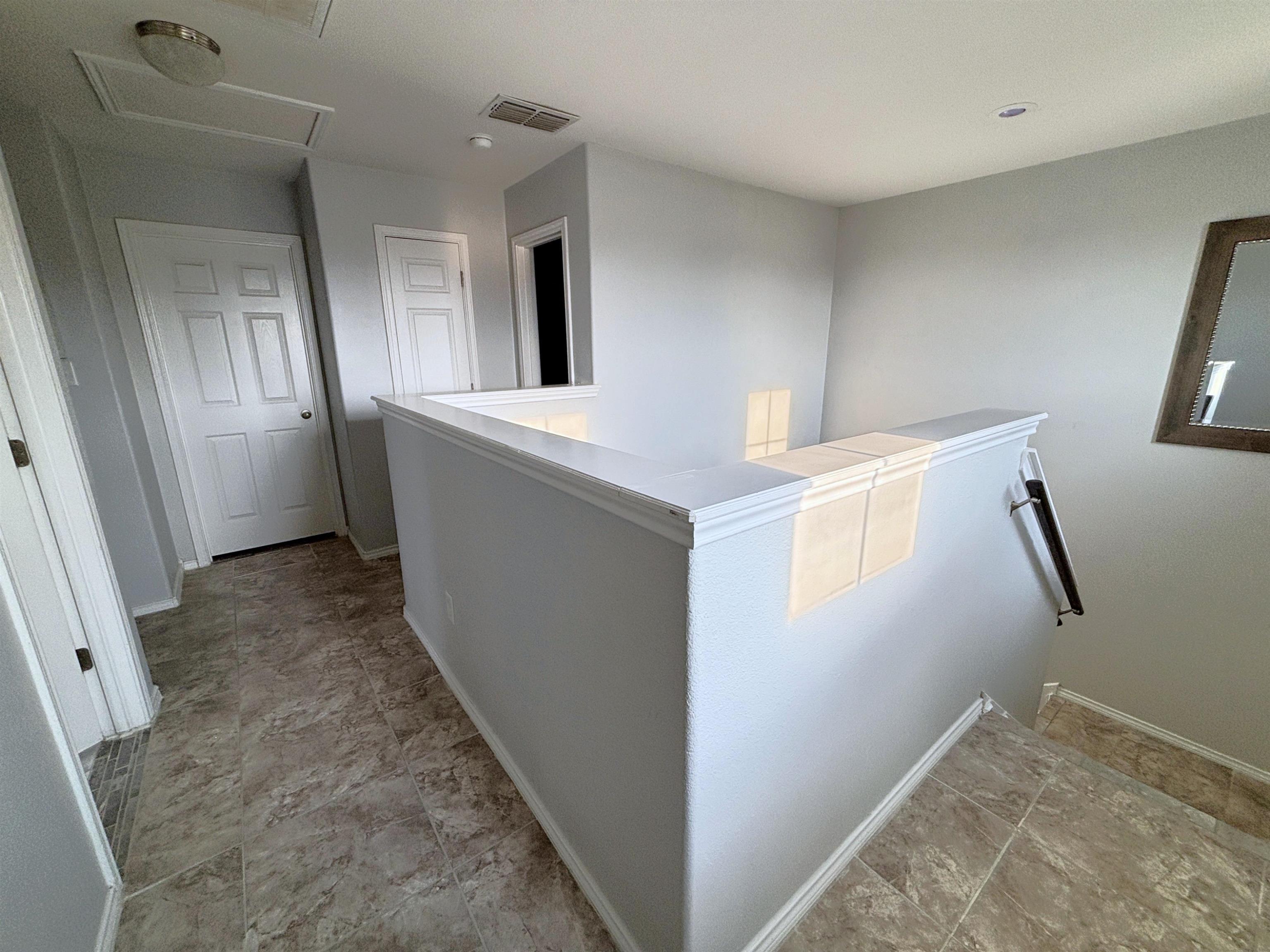405 Almeja Dr Property Photo 7