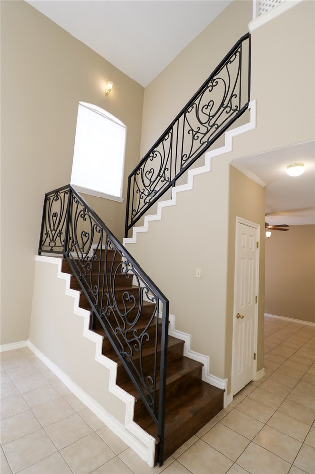 7521 Country Club Dr 405 Property Photo 14