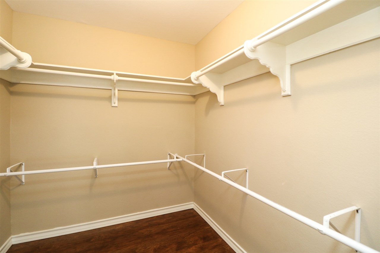 7521 Country Club Dr 405 Property Photo 17
