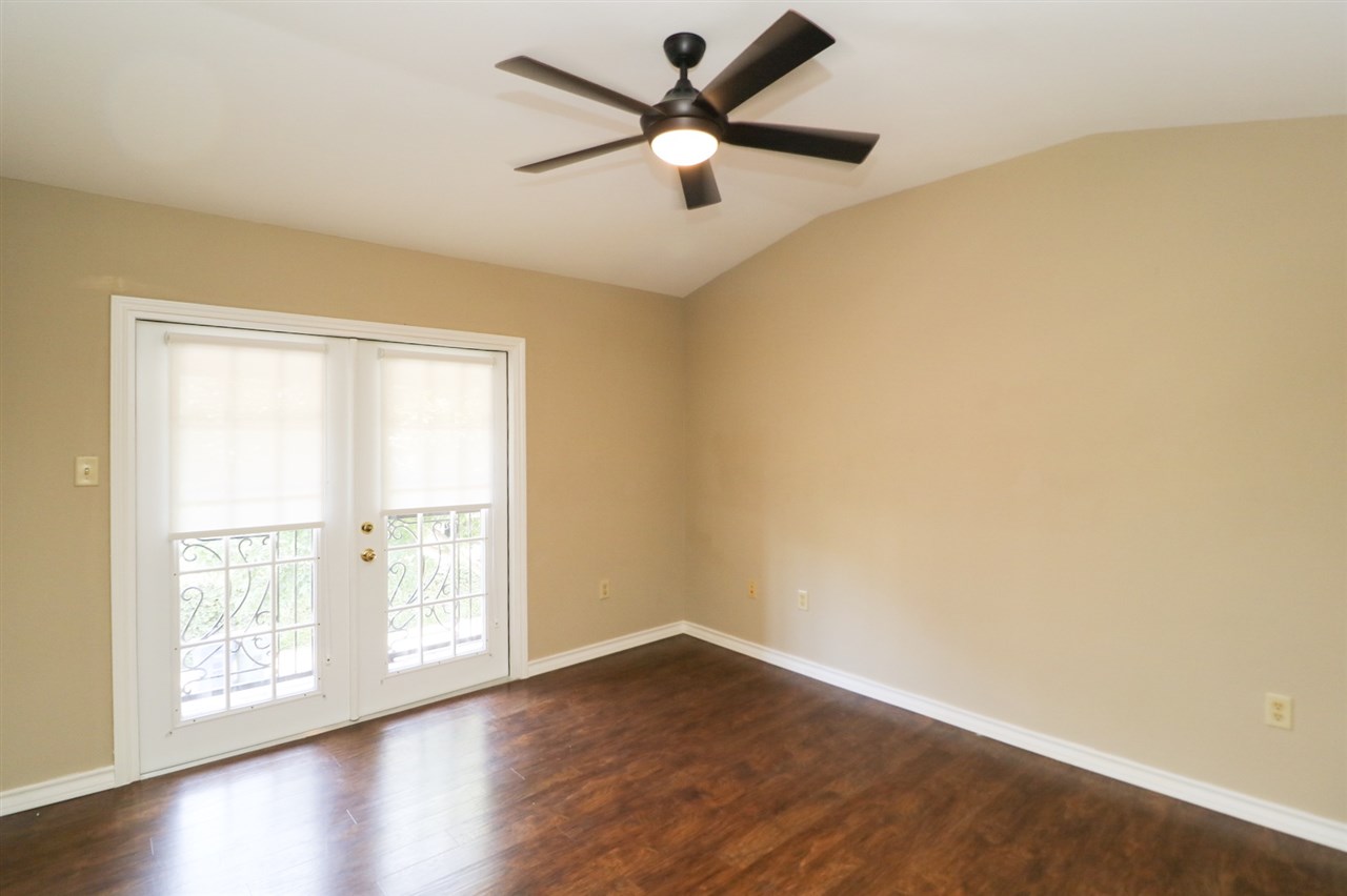 7521 Country Club Dr 405 Property Photo 19