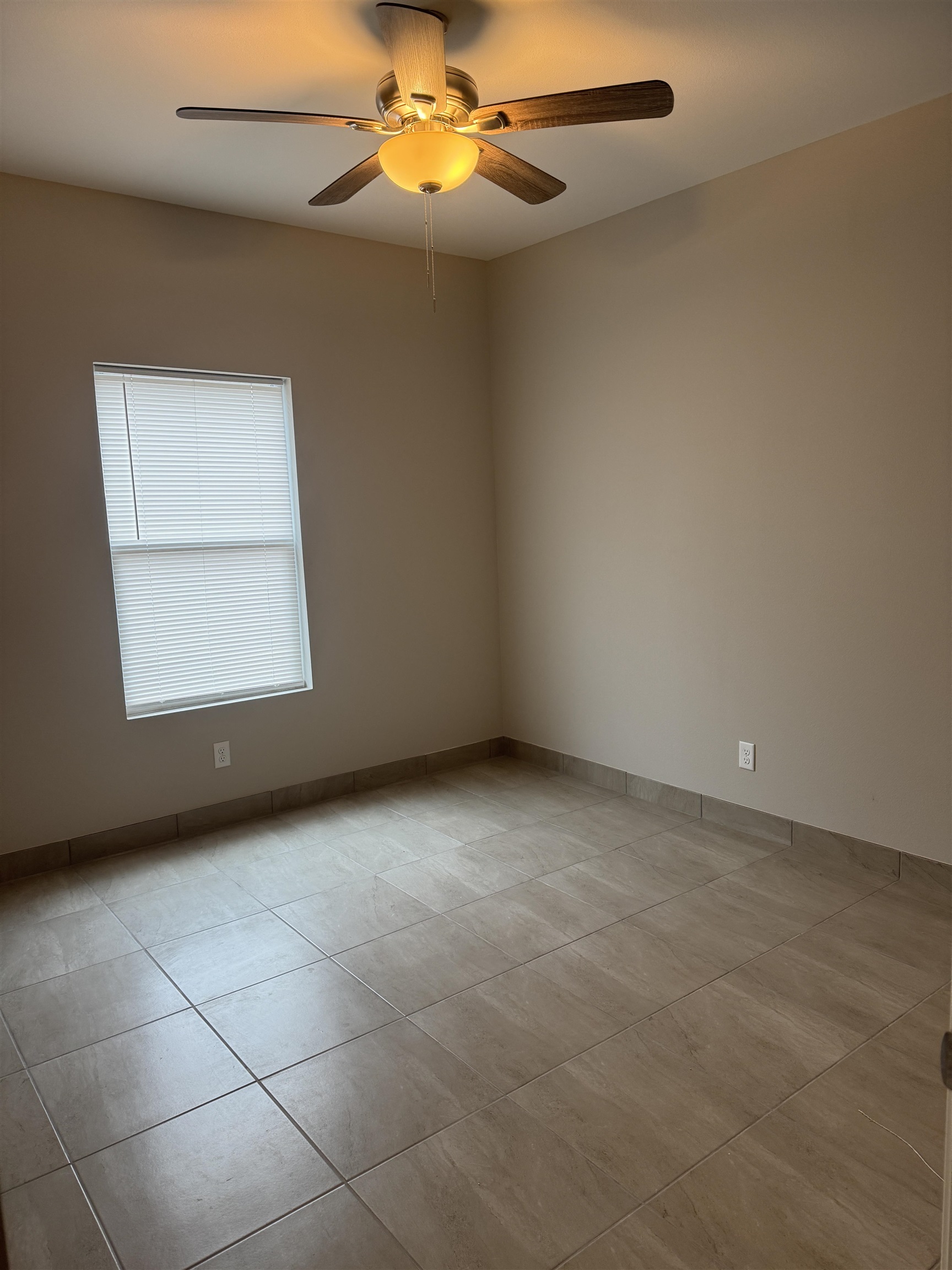2302 Rosario St 3 Property Photo 10