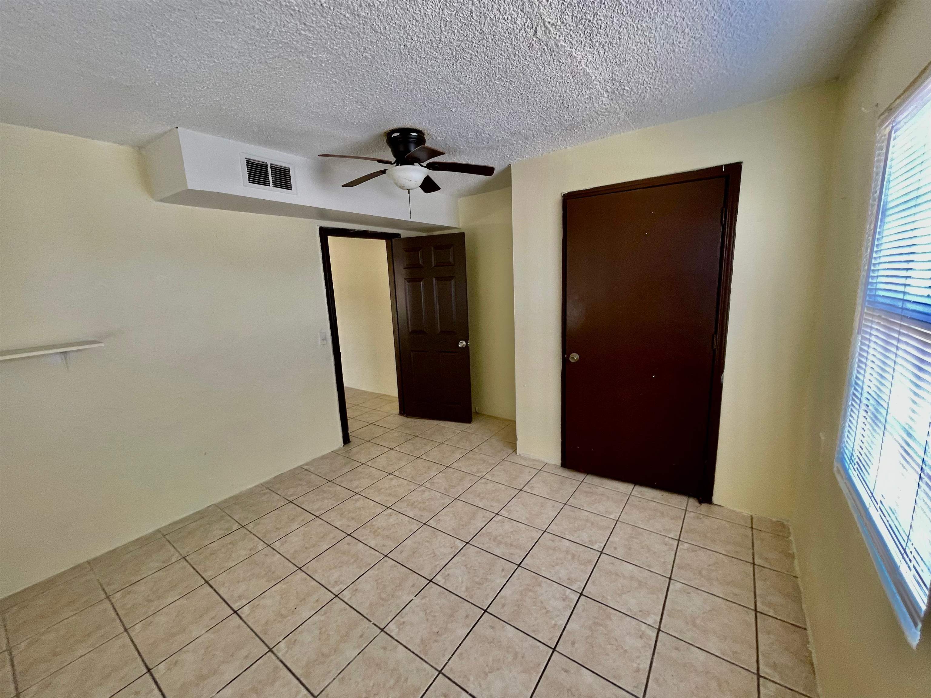 1603 Centeno Ln Property Photo 6