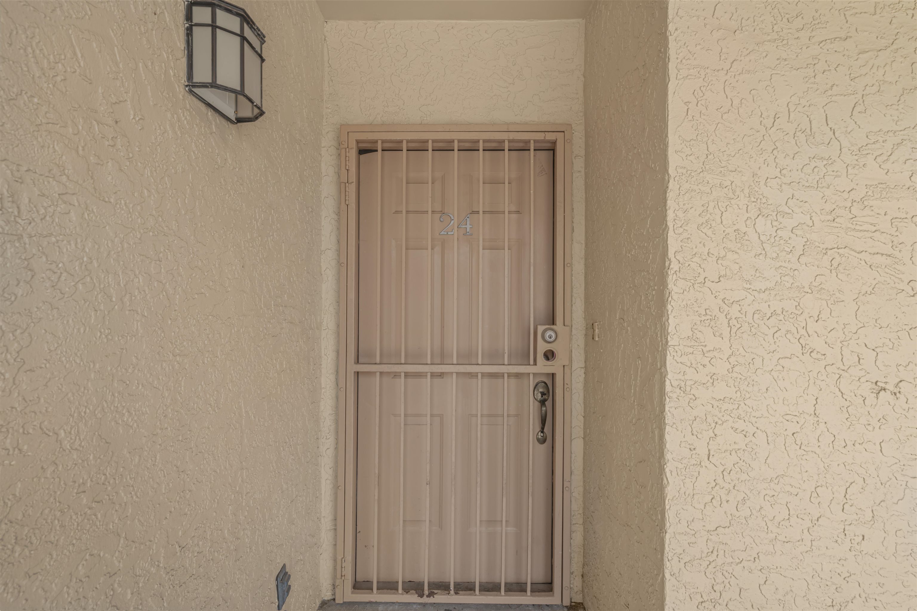 1401 Gustavus St 24 Property Photo 15