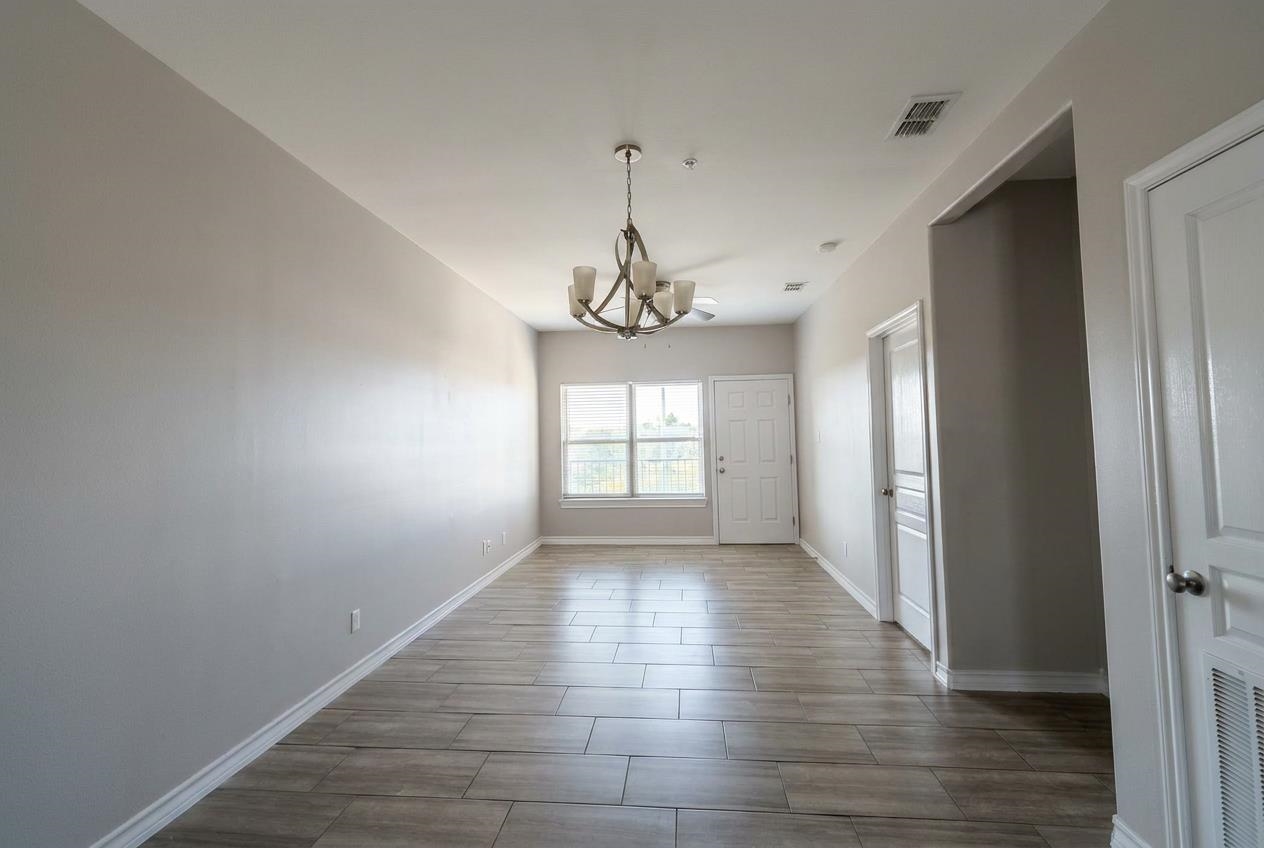 5601 Cuenca Dr G Property Photo 7