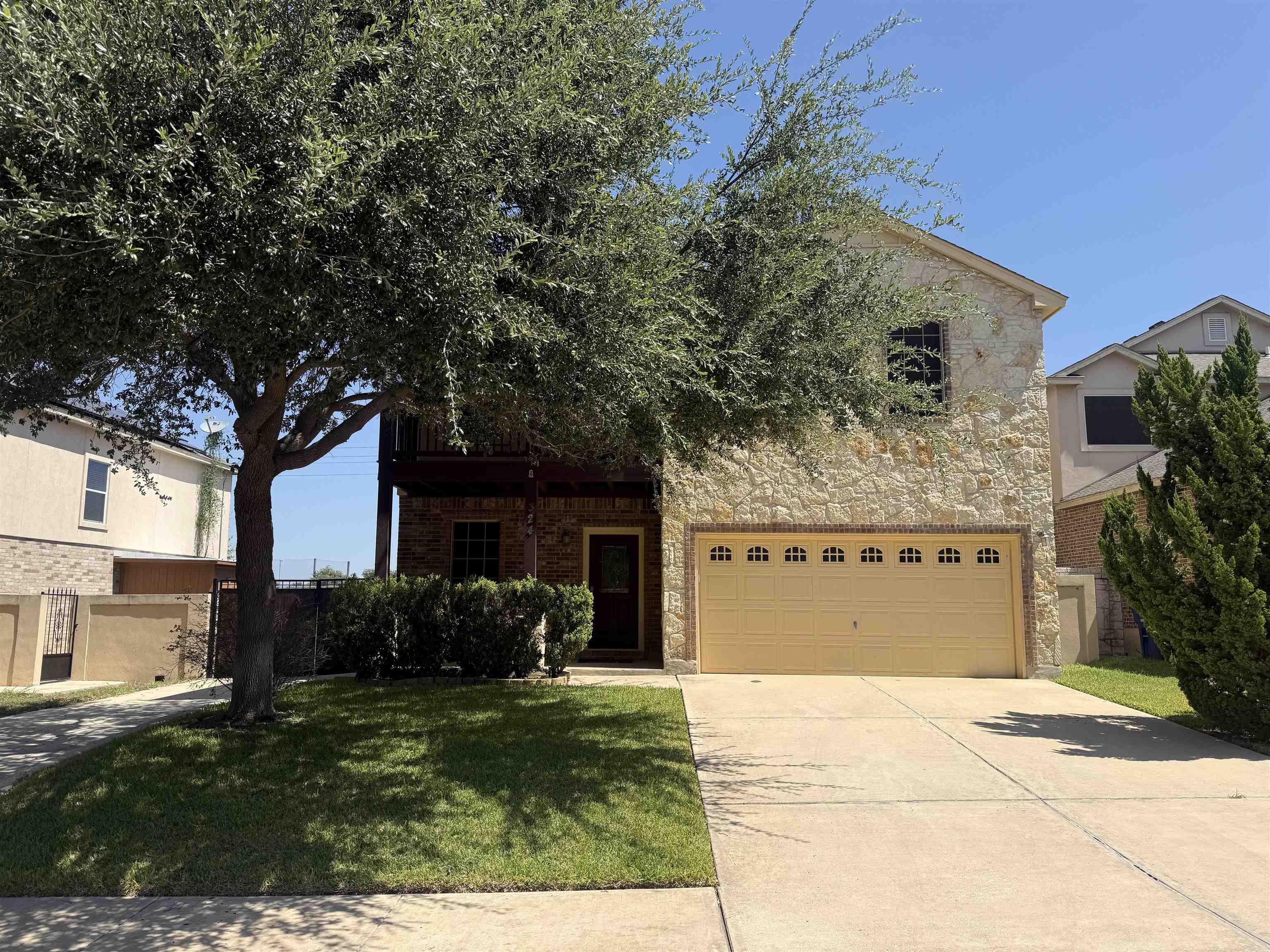 324 Kahlo Lp Property Photo 1