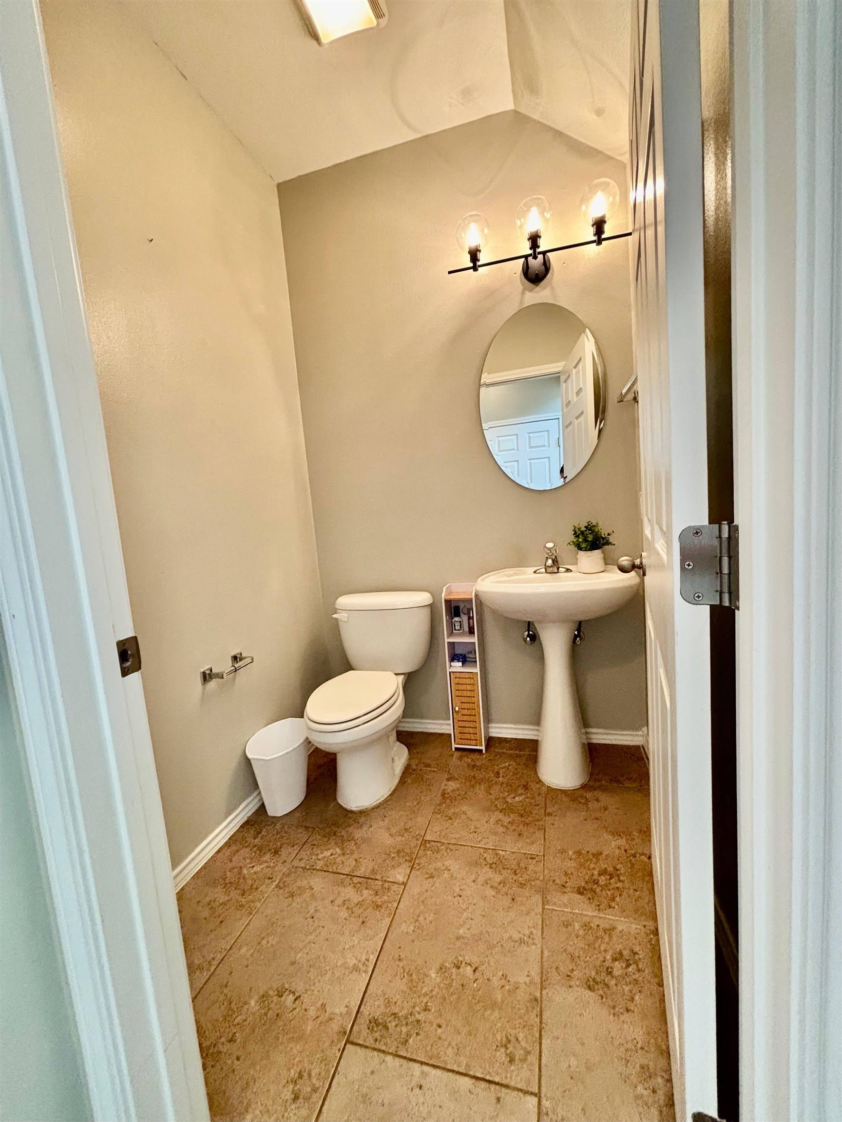 11221 Sierra Gorda Dr Property Photo 9
