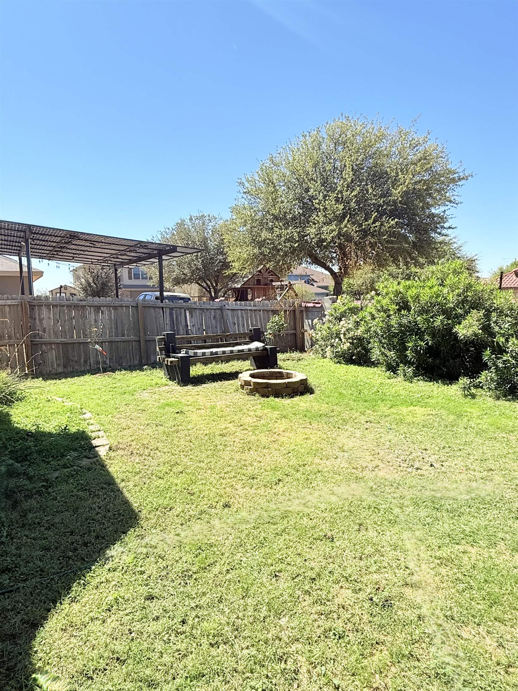 1618 Padre Island Ct Property Photo 17