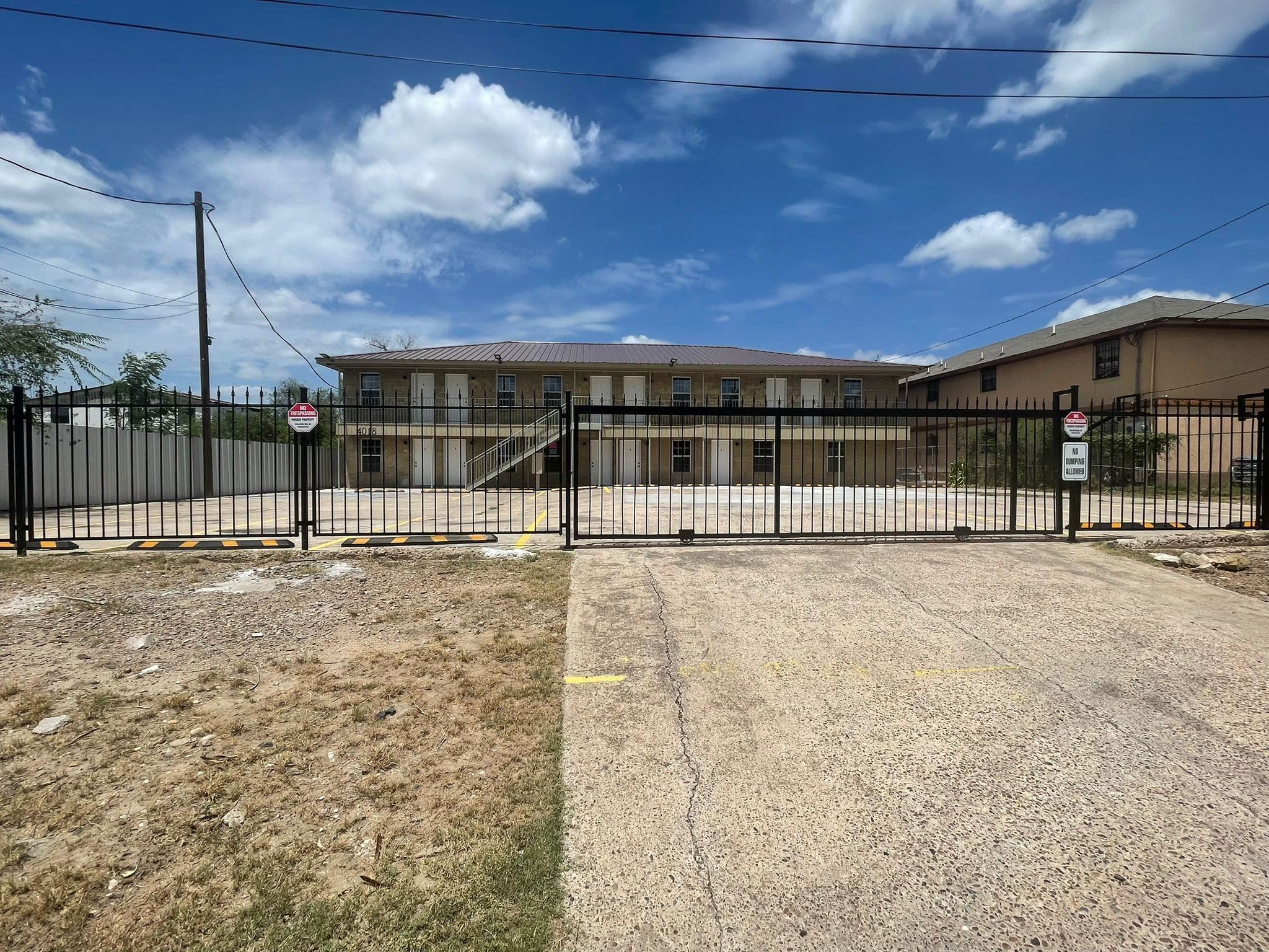 4018 San Agustin Ave L Property Photo 4