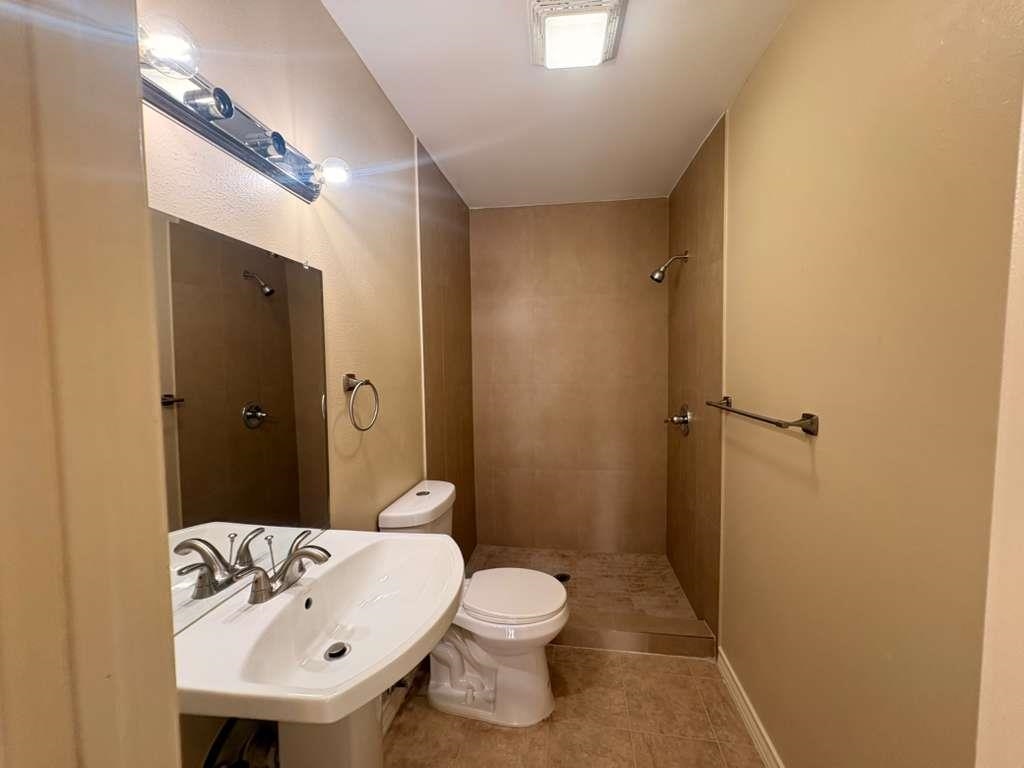 4018 San Agustin Ave L Property Photo 9