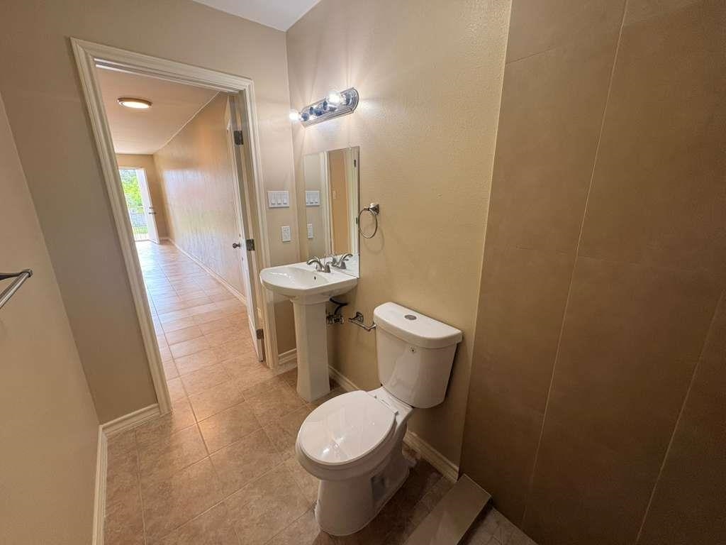 4018 San Agustin Ave L Property Photo 10