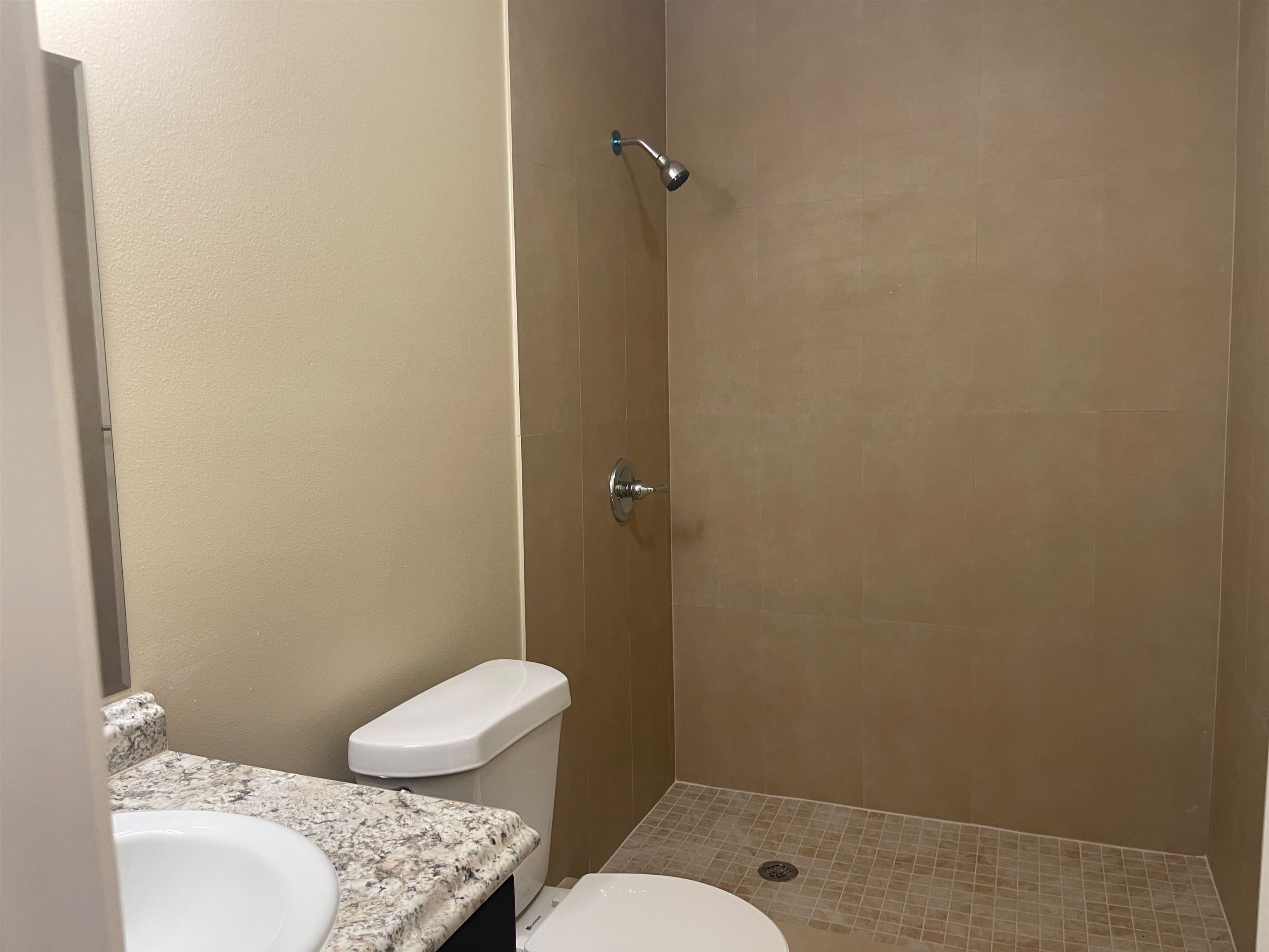4018 San Agustin Ave C Property Photo 11