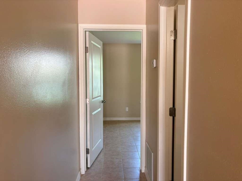 4018 San Agustin Ave J Property Photo 8