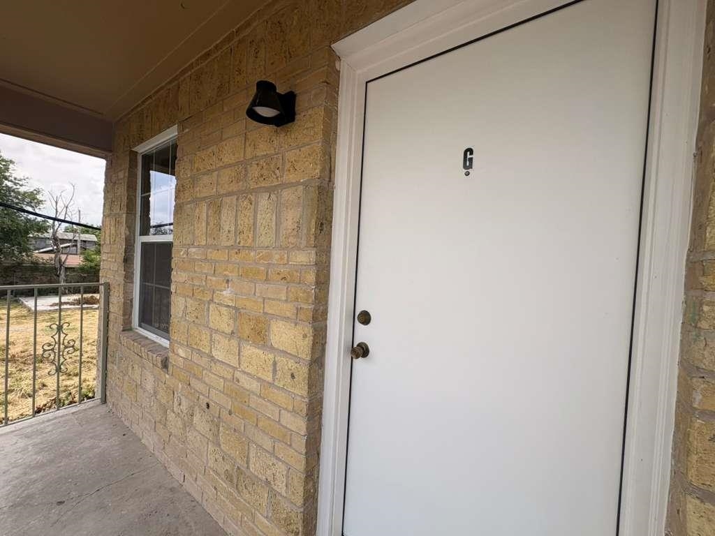 4018 San Agustin Ave G Property Photo 1