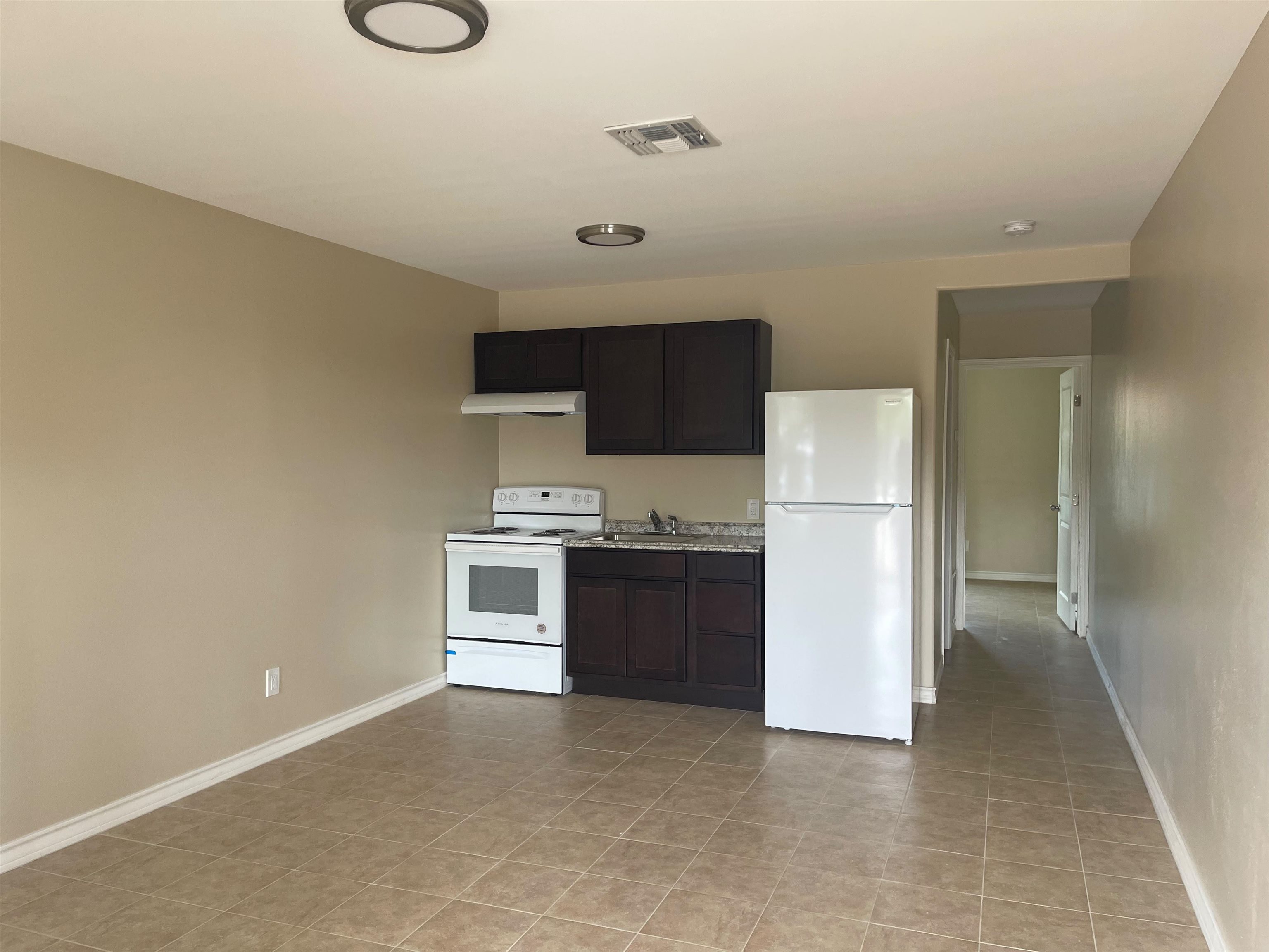 4018 San Agustin Ave K Property Photo 6