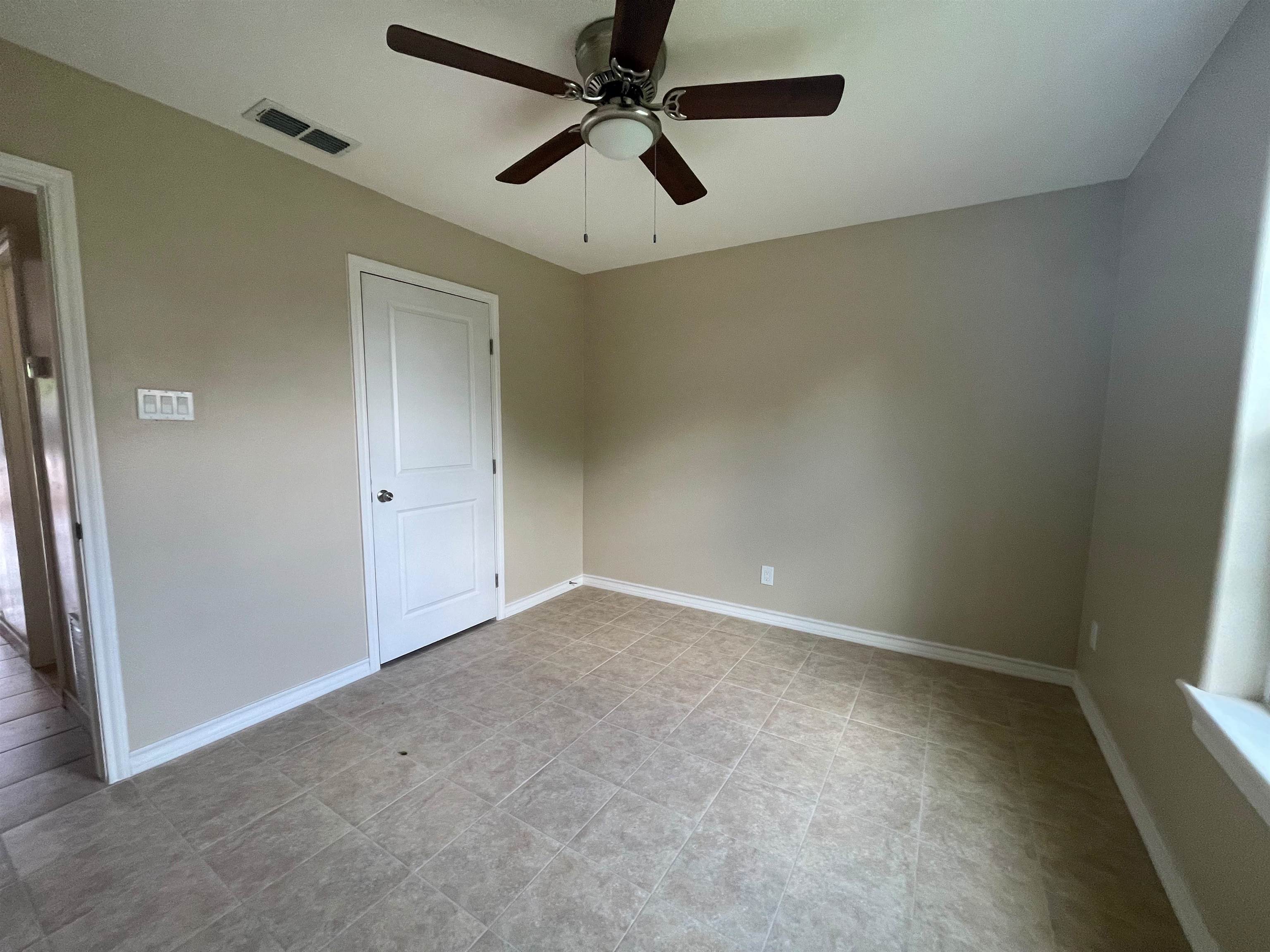 4018 San Agustin Ave K Property Photo 14