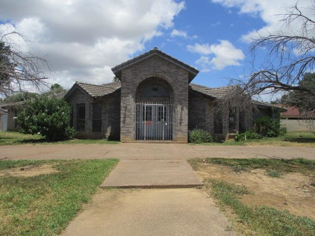 808 Plymouth Lane Property Photo 1