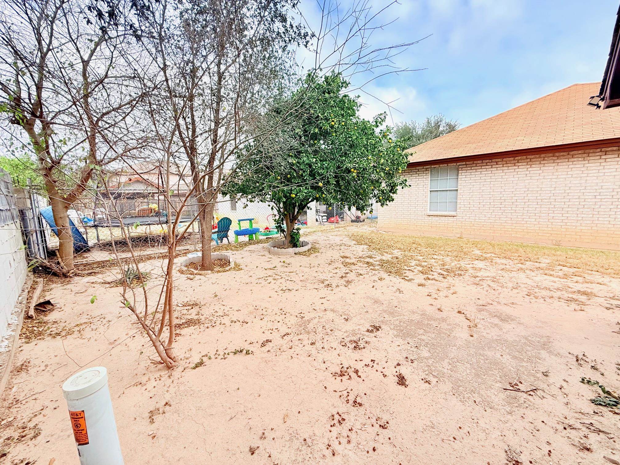 135 Murcia Dr Property Photo 35