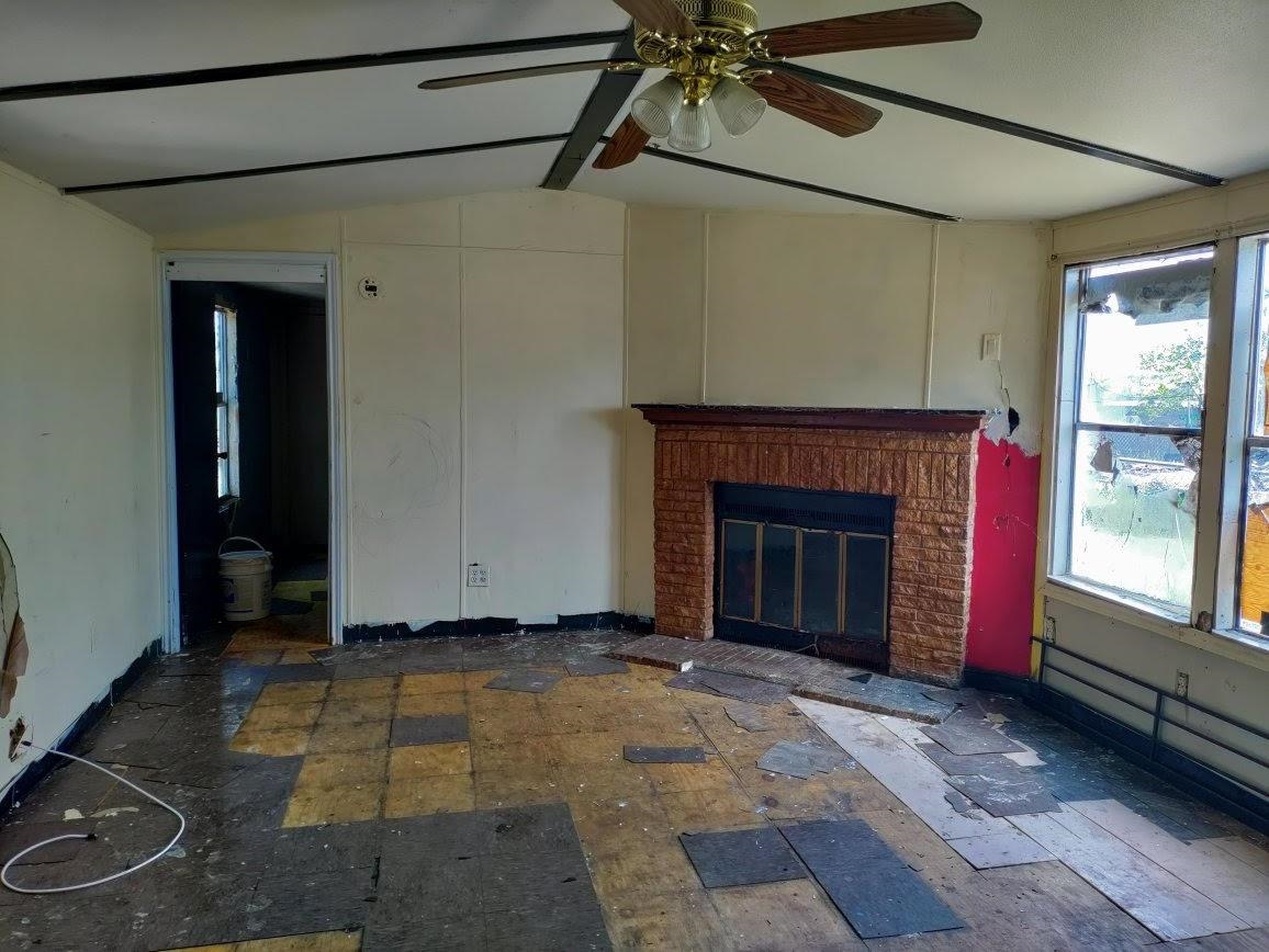 205 S Urbahn Ave Property Photo 10